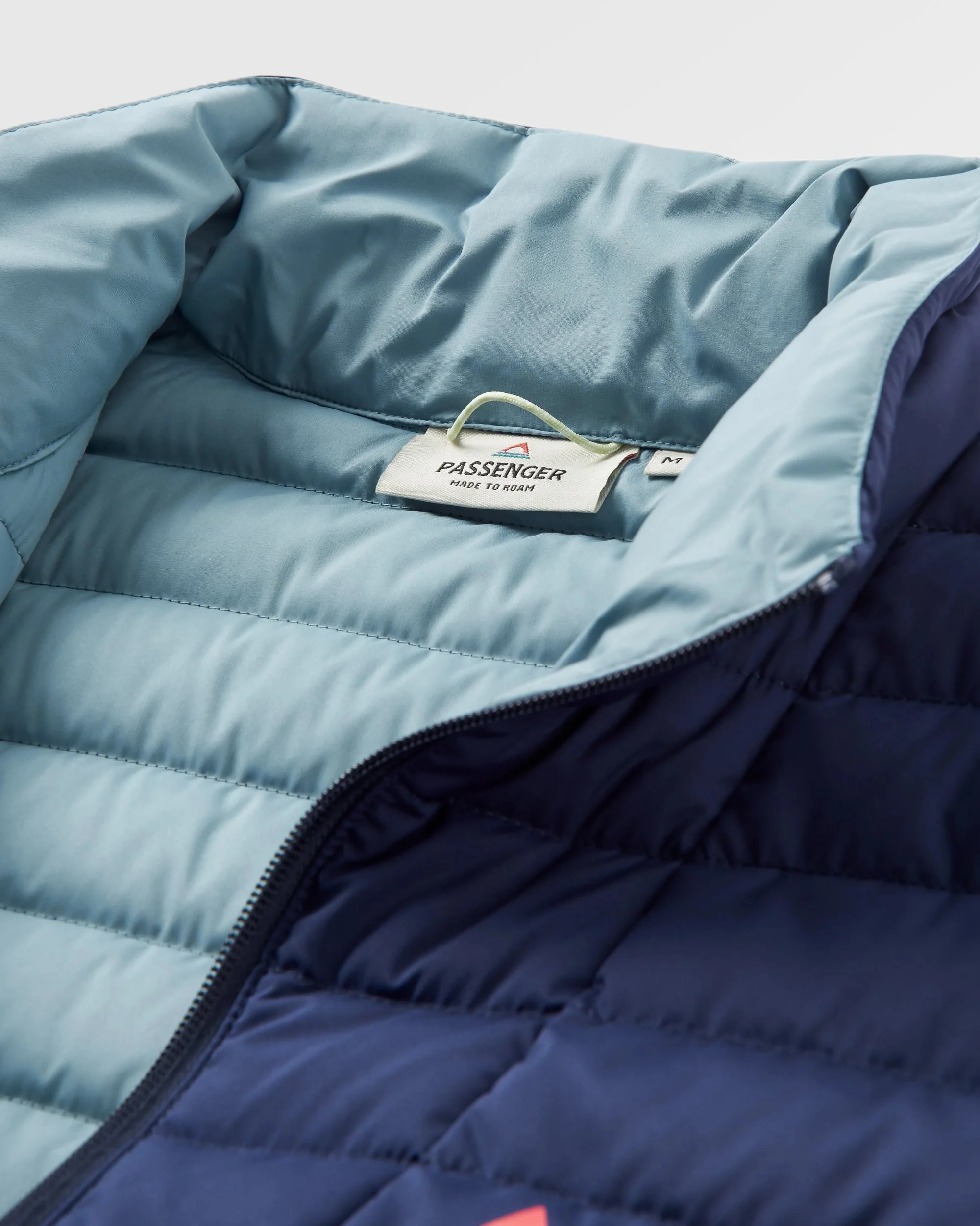 Ashland Down Gilet - Rich Navy/Pear Green - Image 6