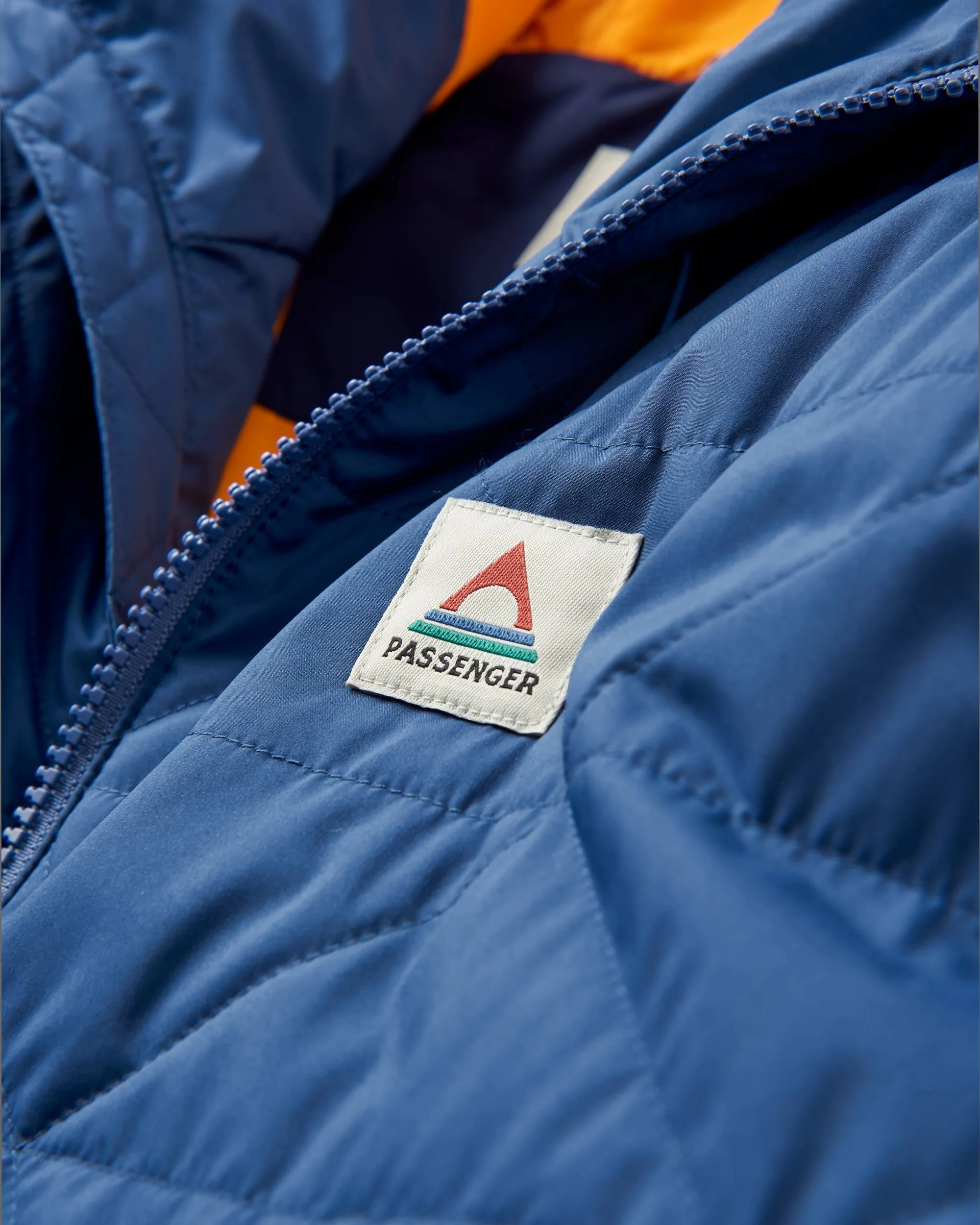 Base Thermore® Insulated Jacket - Dark Denim - Image 3