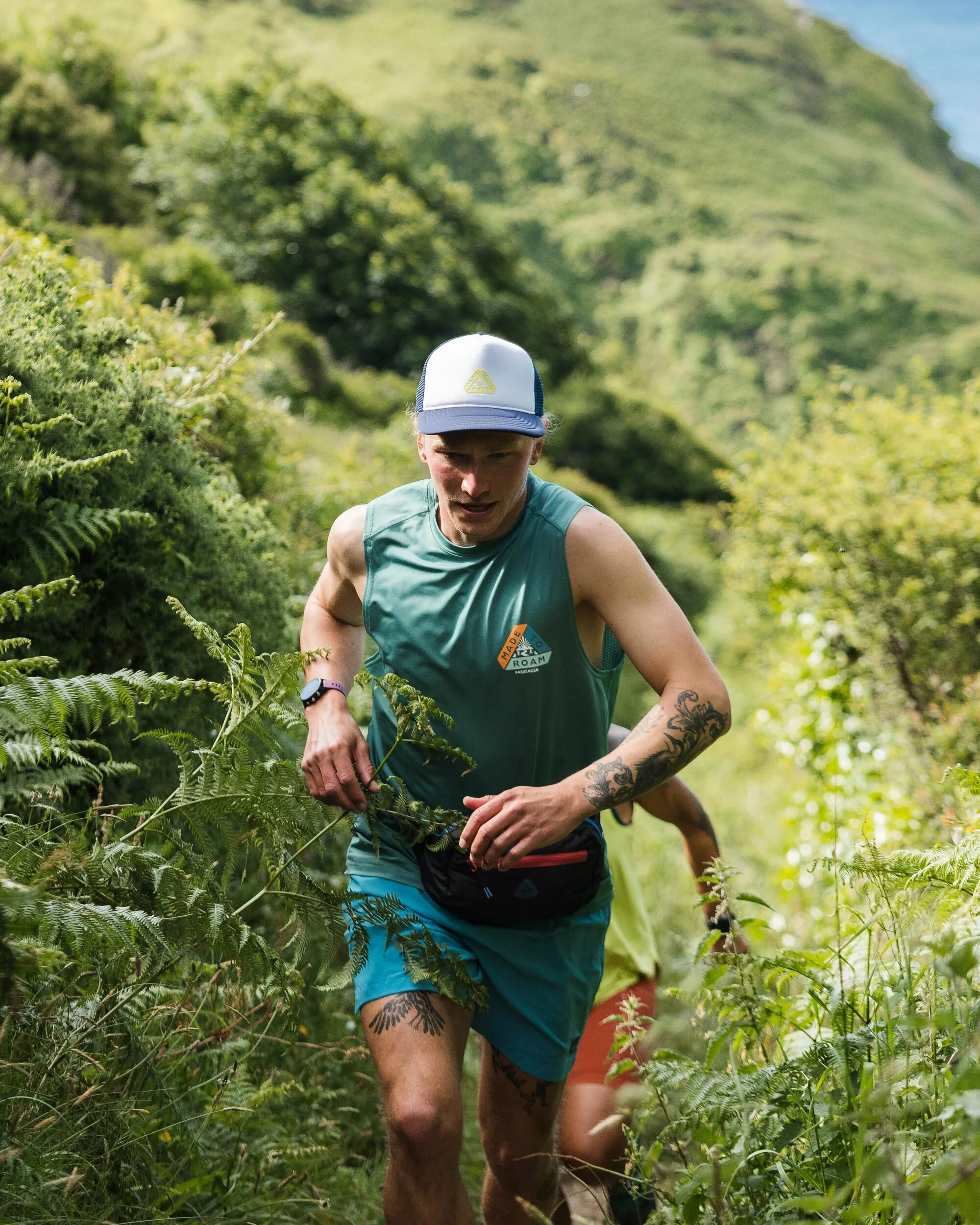 Boardwalk Active Vest - Deep Sea - Image 3