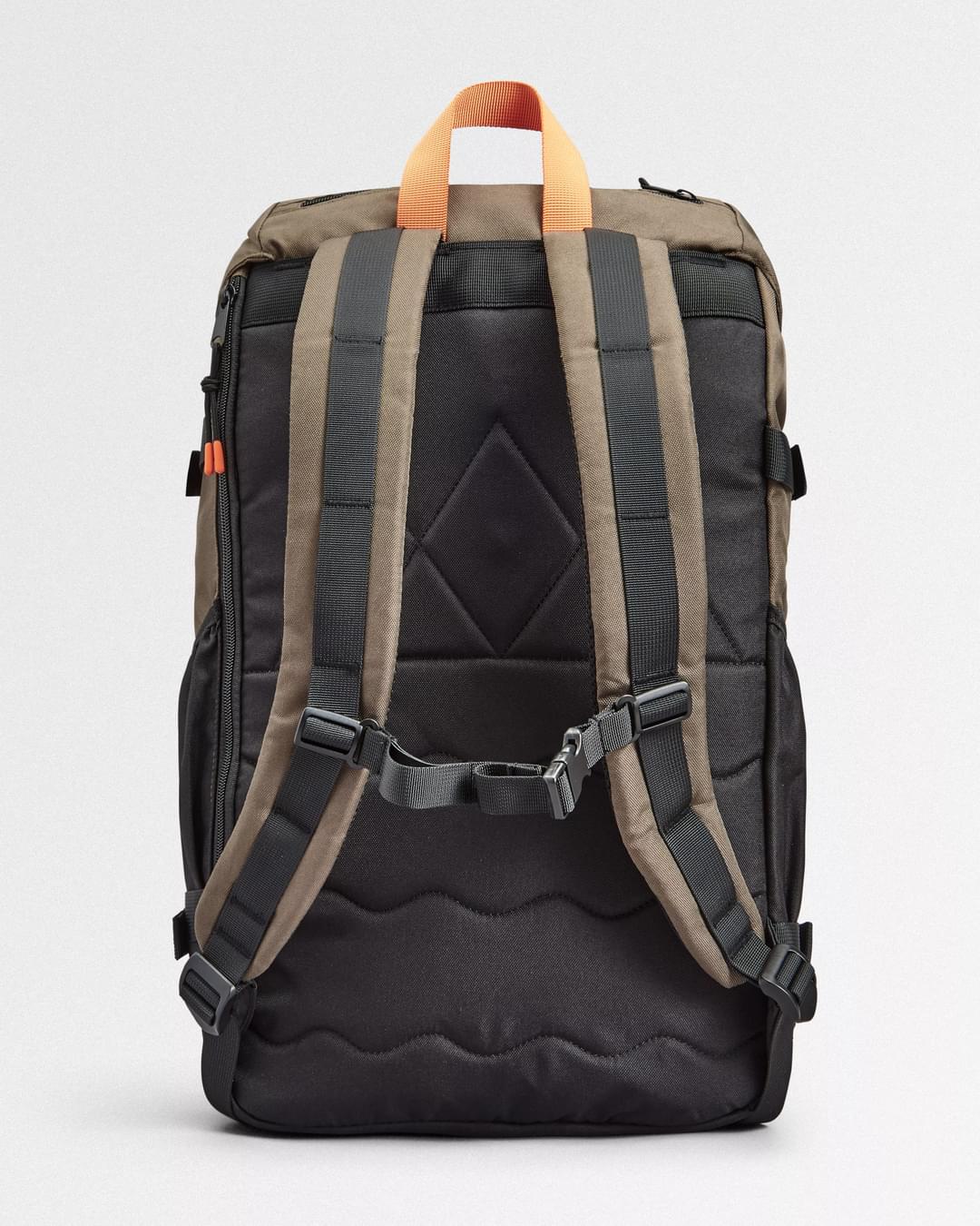 Boondocker 26L Backpack - Black/Khaki - Image 8