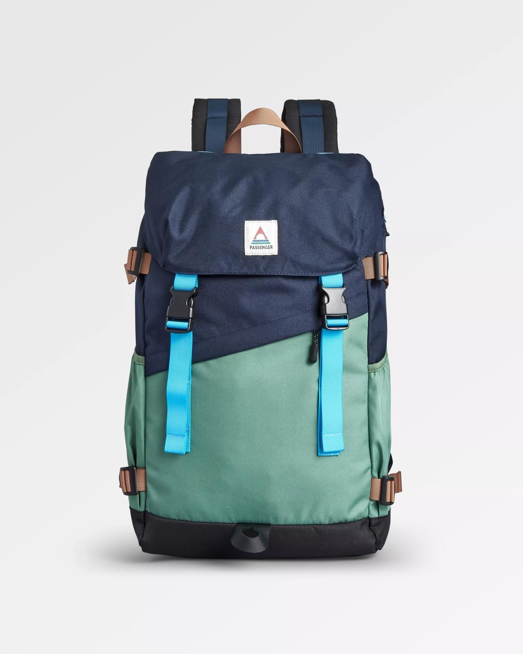 Boondocker 26L Backpack - Deep Navy/Laurel Green