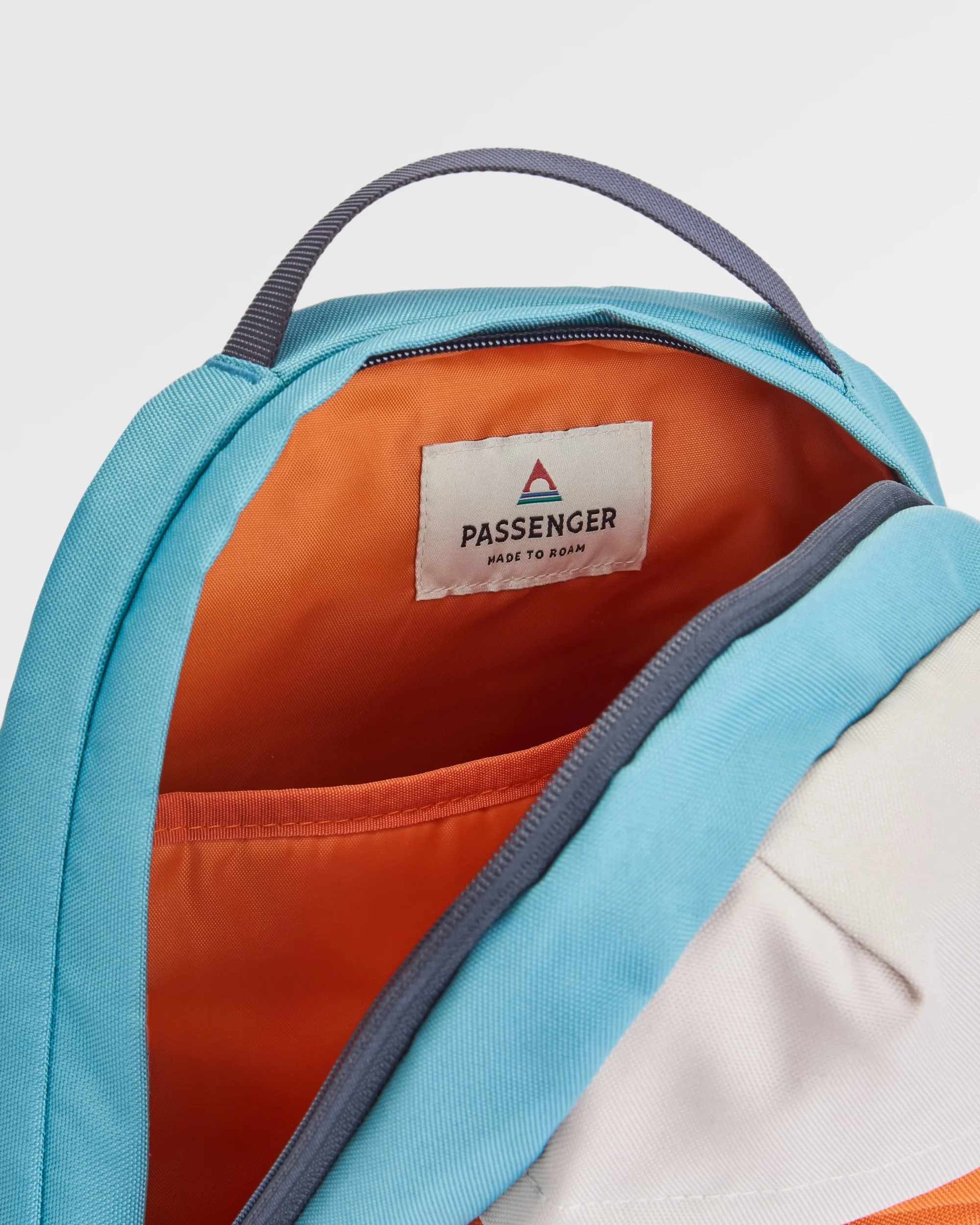 Boondocker Sling 8L - Arctic/Retro Orange - Image 6
