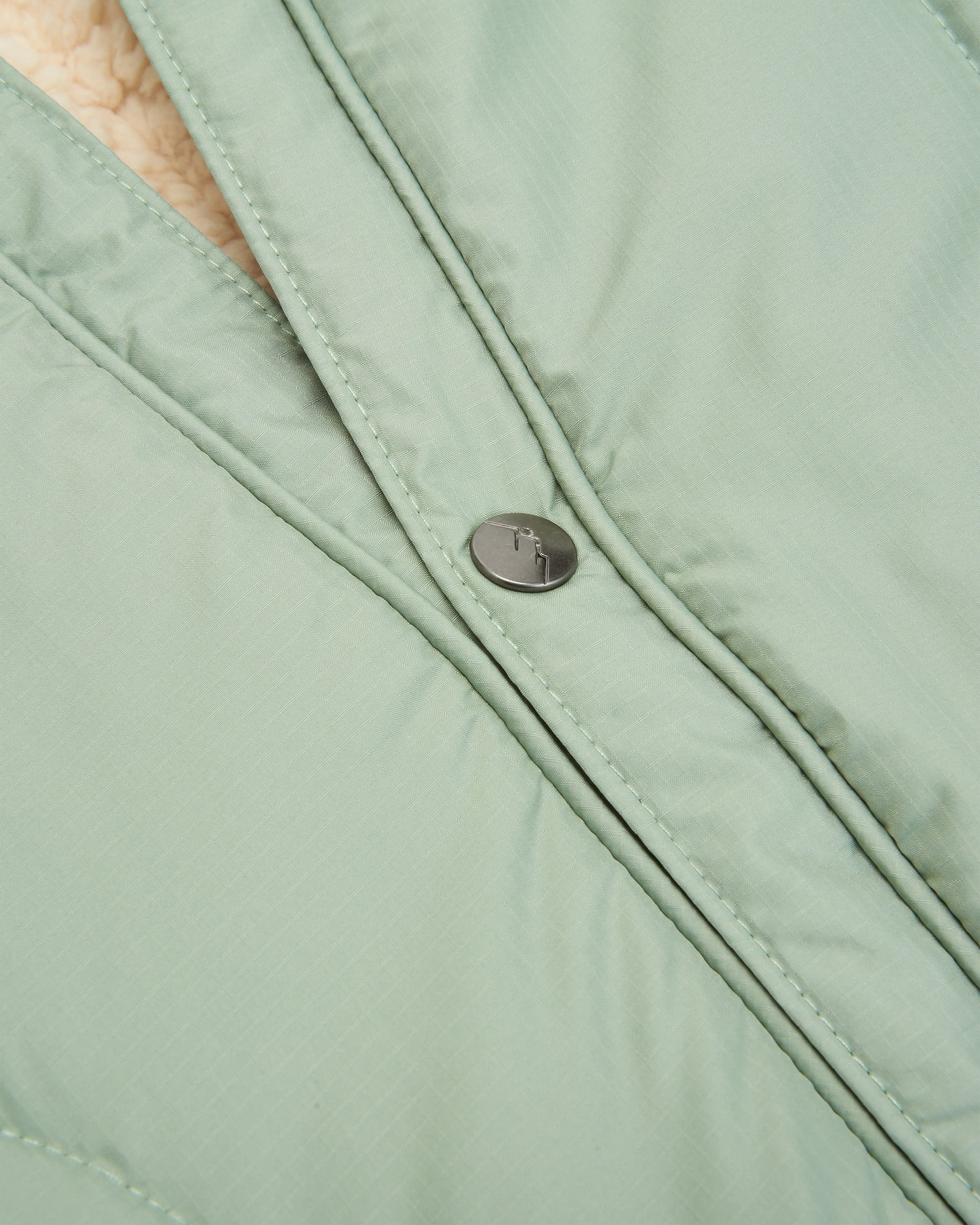 Cabin Sherpa Blanket - Pistachio - Image 7