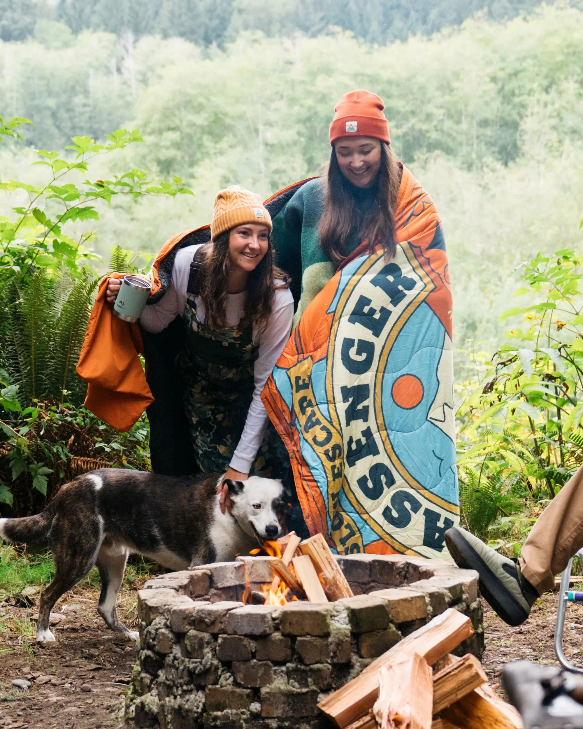 Cabin Sherpa Blanket - Retro Orange - Image 3