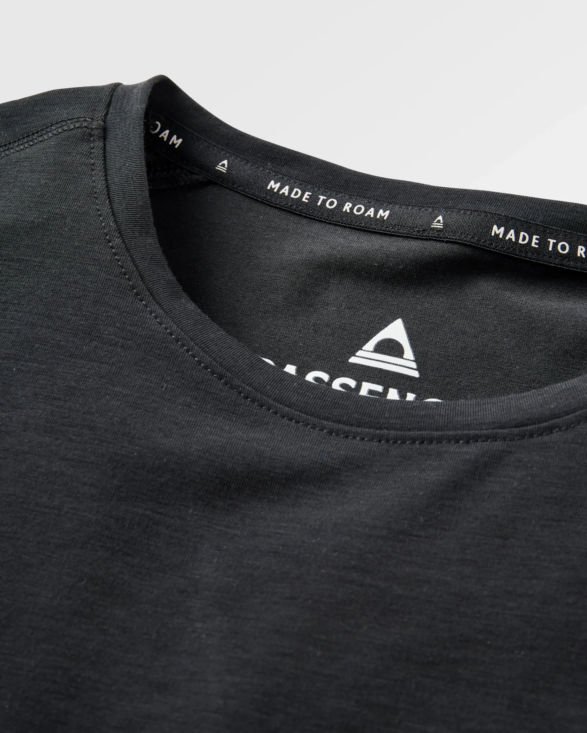 Chase The Light Drirelease® Active T-Shirt - Black - Image 7