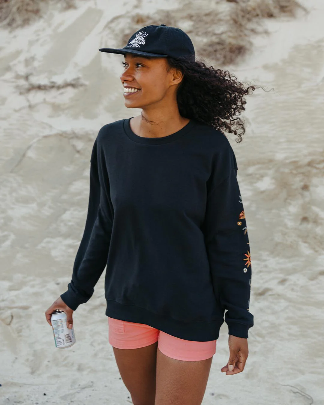 Chica Oversized Sweatshirt - Black - Image 2