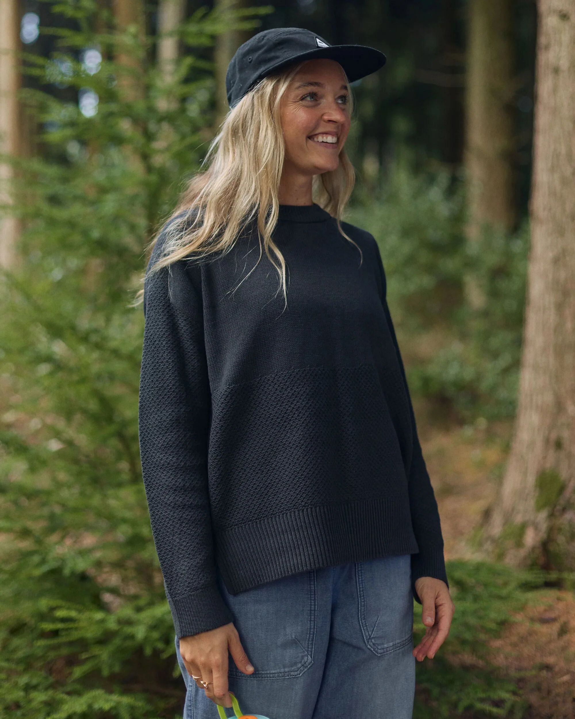 Cove Knitted Jumper - Black