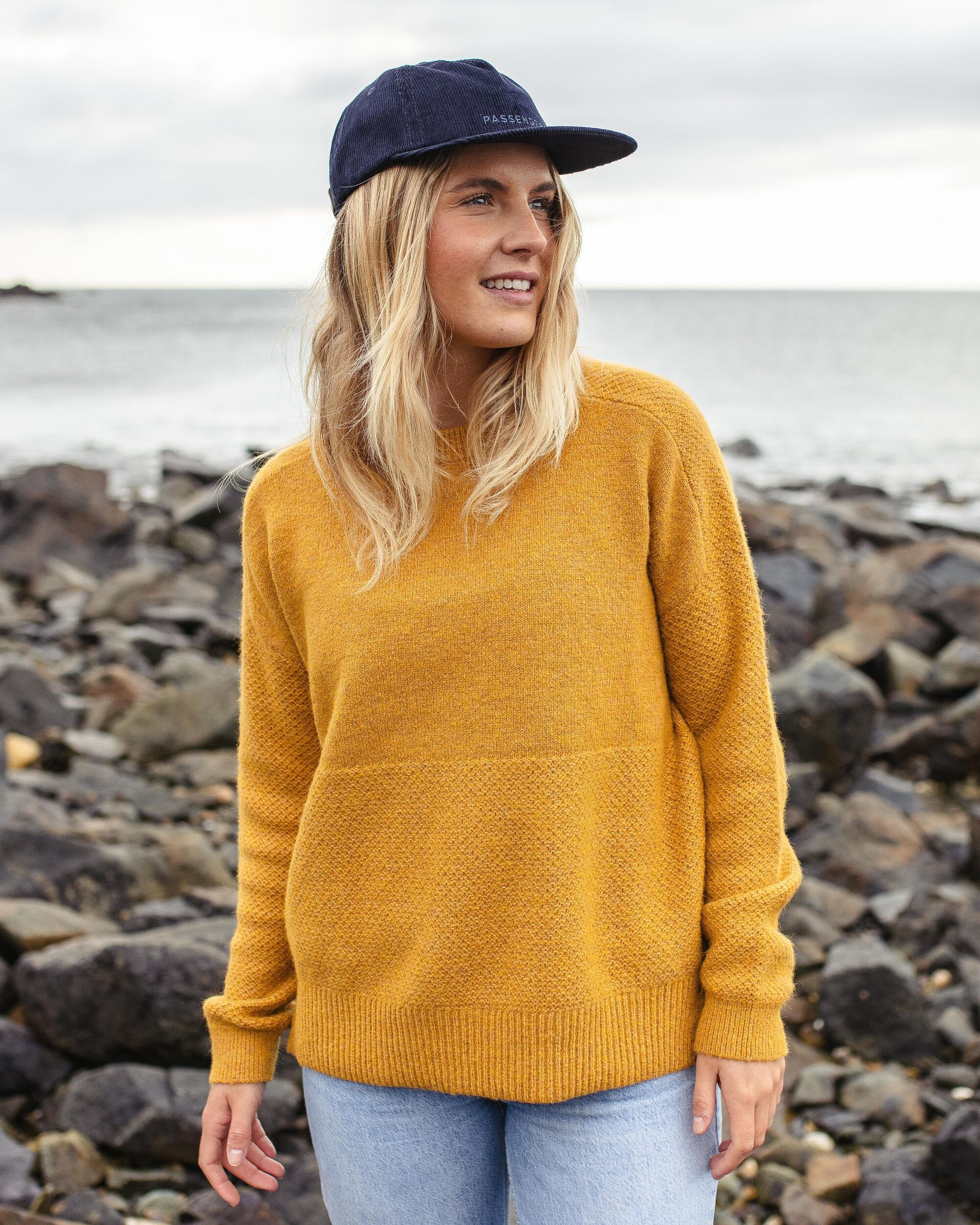 Cove Knitted Jumper - Amber Gold