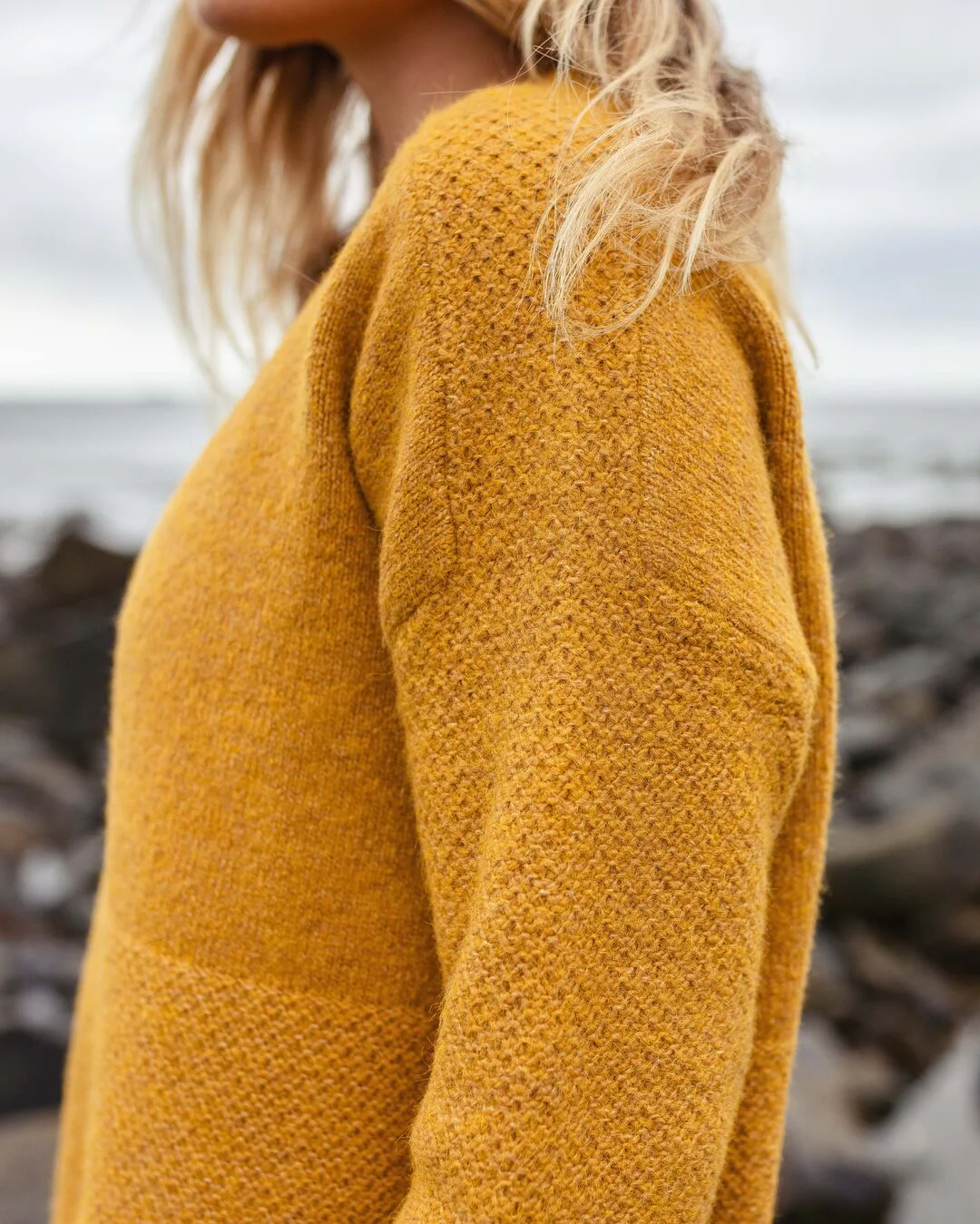Cove Knitted Jumper - Amber Gold - Image 4