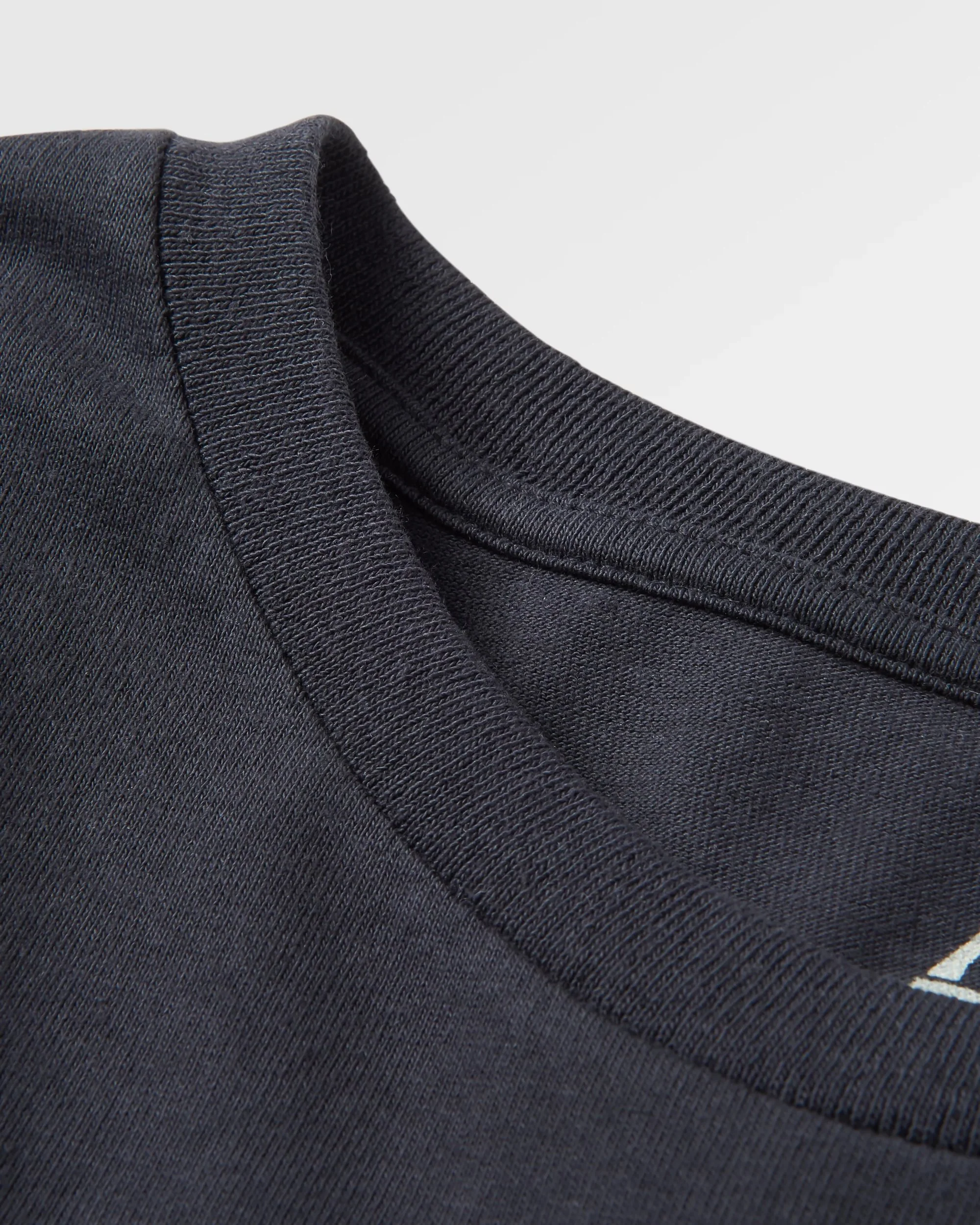 Discovery LS T-Shirt - Black - Image 8
