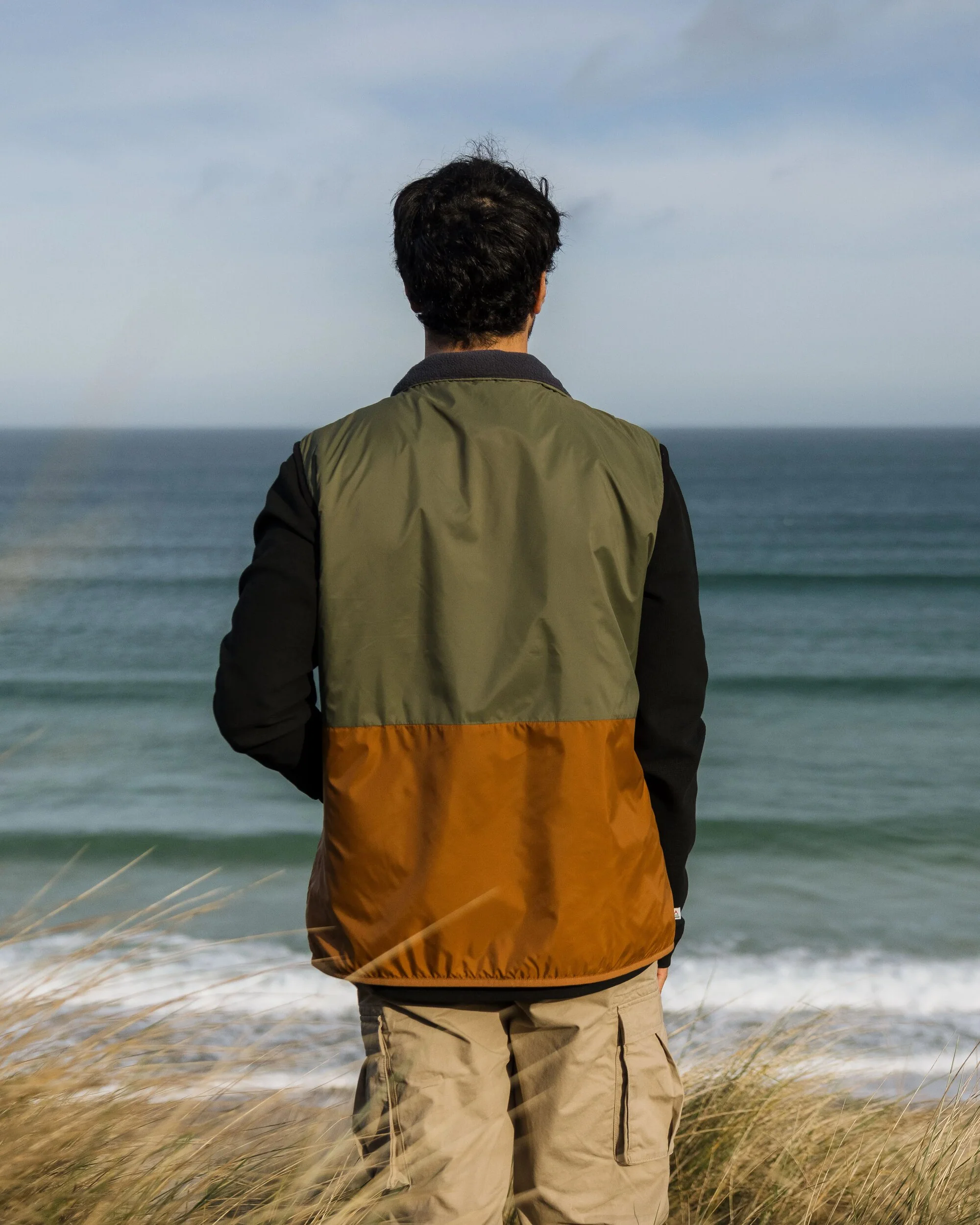 Dusk Insulated Gilet - Dusty Olive - Image 5