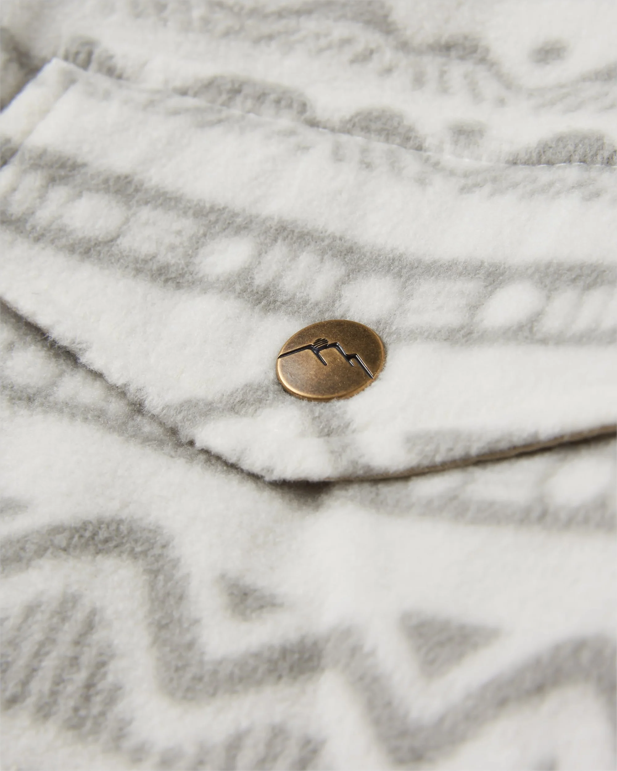 East Polar Fleece Shirt - Mountain Geo Vintage White - Image 4