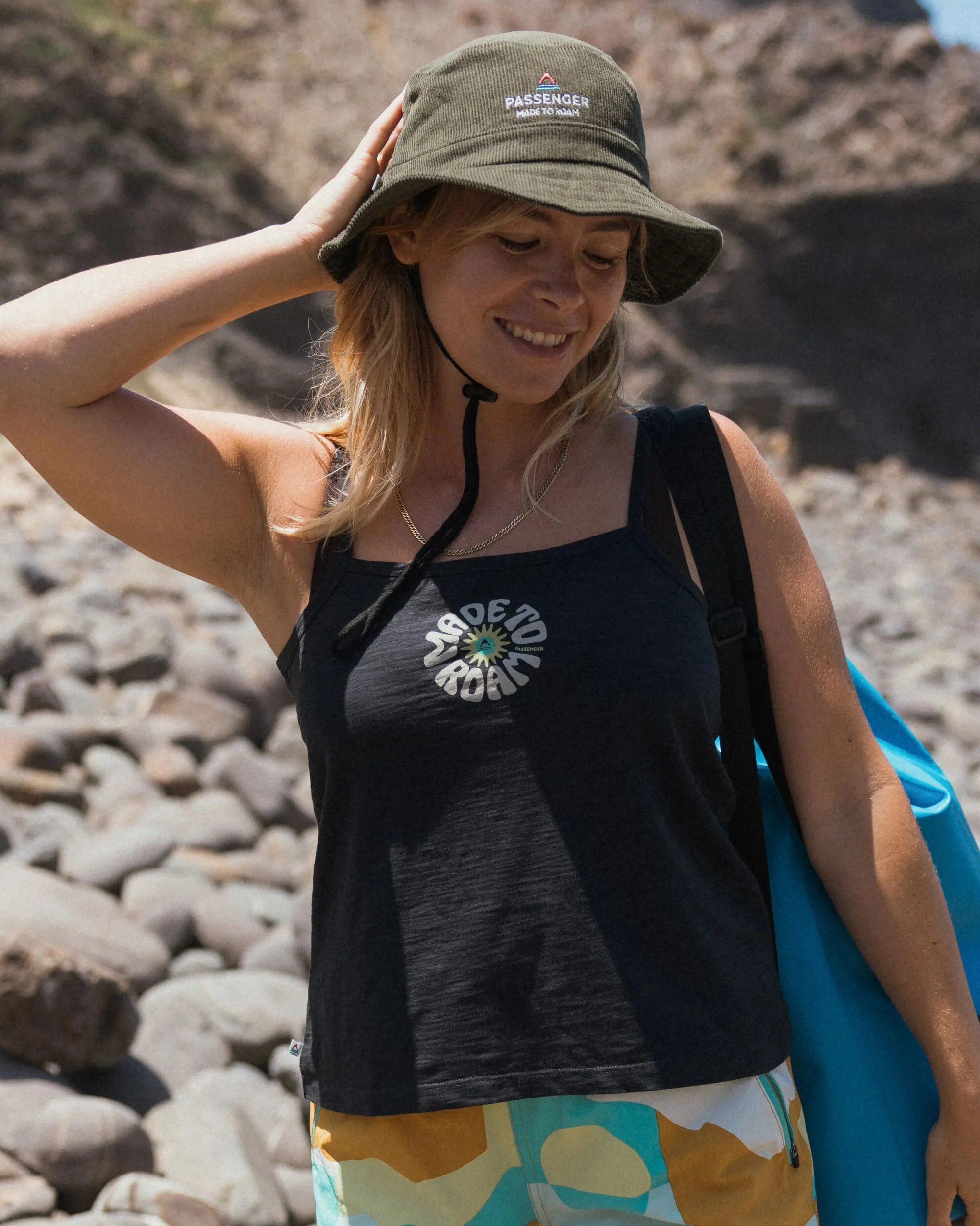 Easy Days Strappy Vest - Black