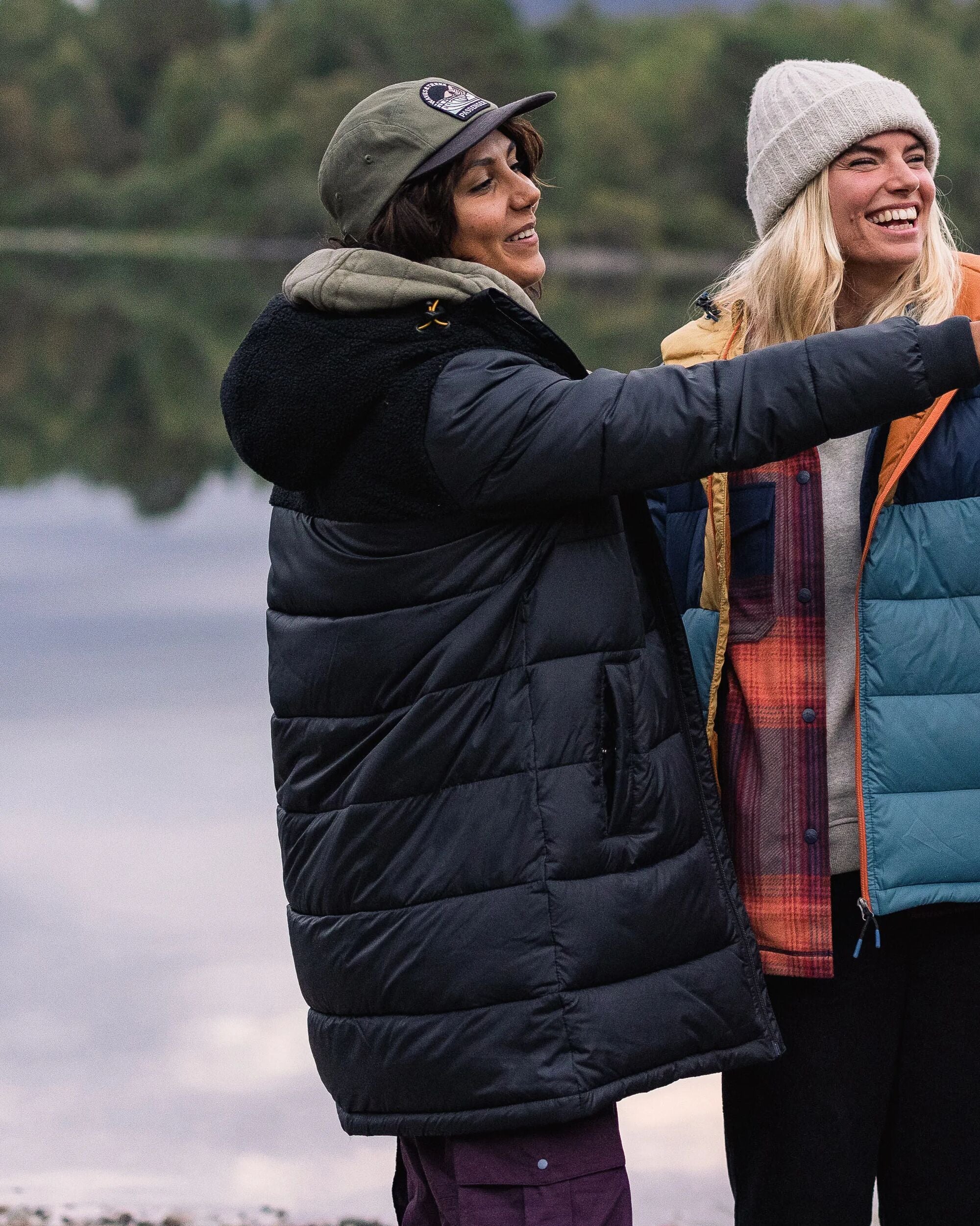 Elowen Hooded Insulated Jacket - Black - Image 2