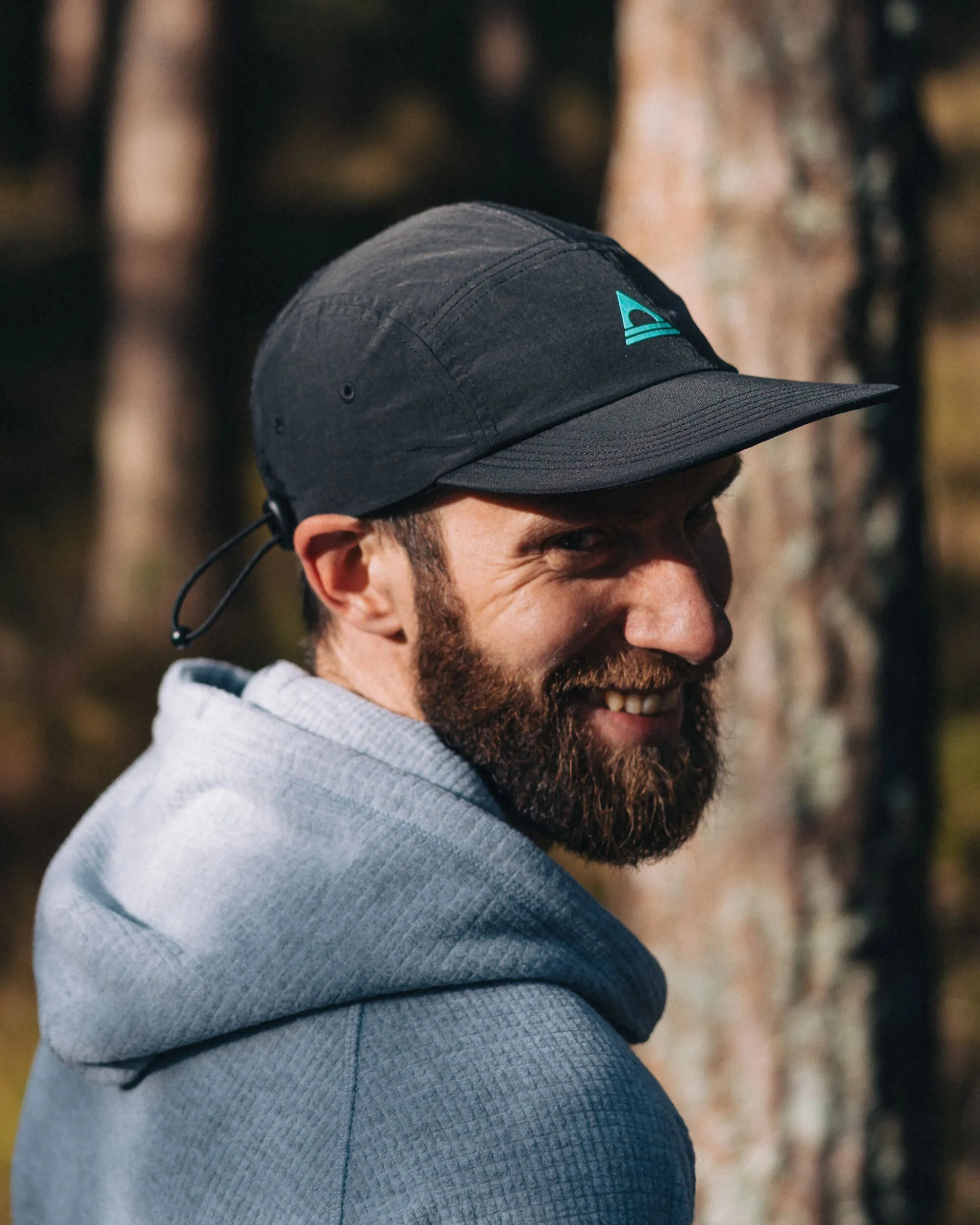 Emerge 5 Panel Trail Cap - Black - Image 2