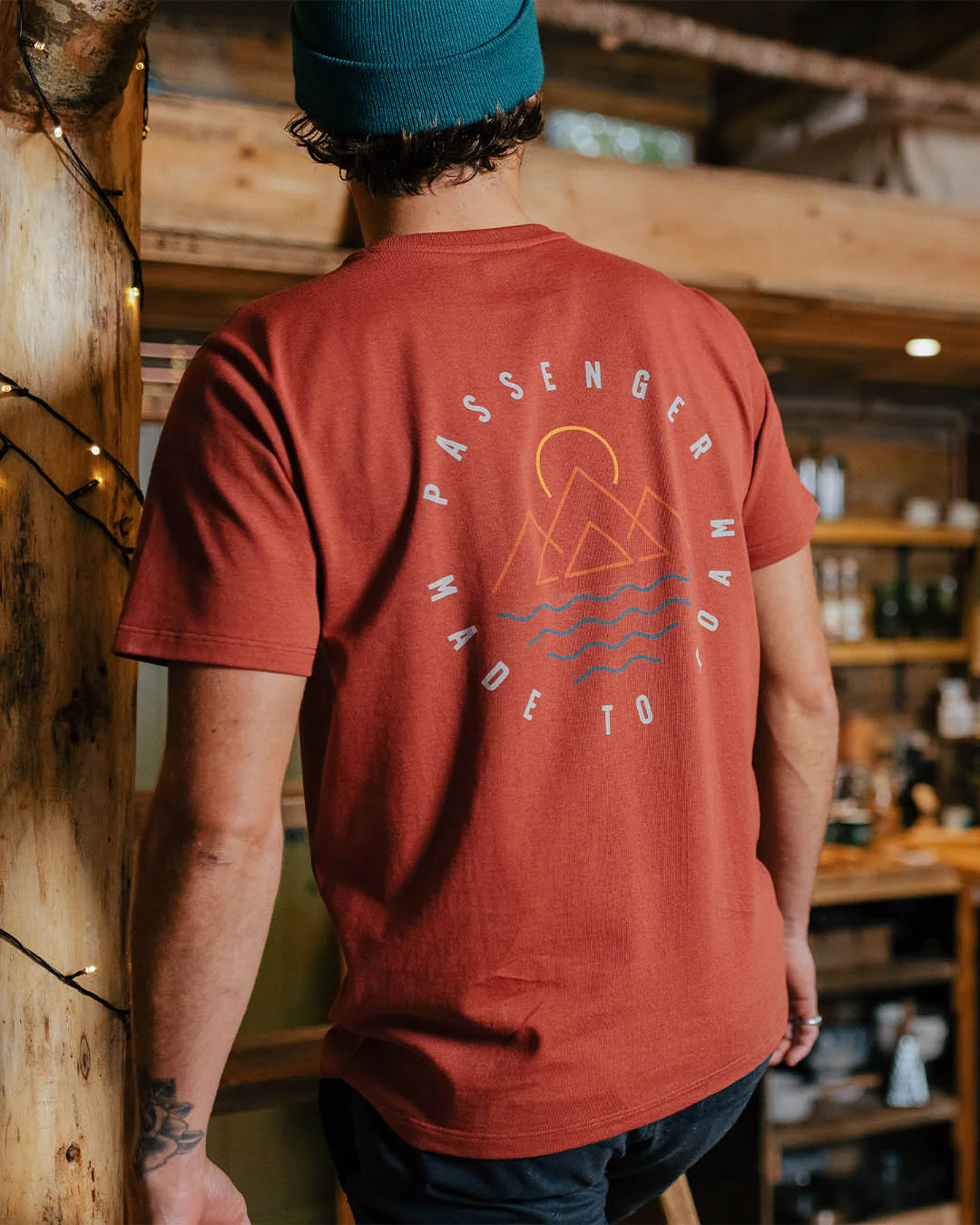 Escapism T-Shirt - Burnt Red