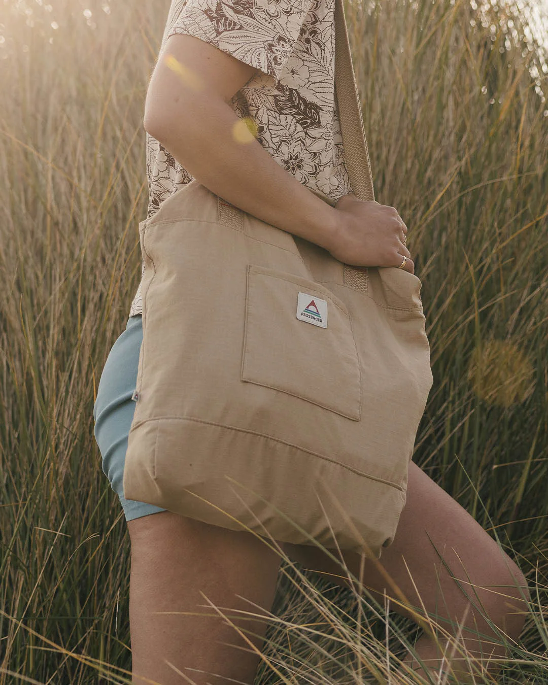 Evergreen Organic Tote Bag - Biscuit - Image 5