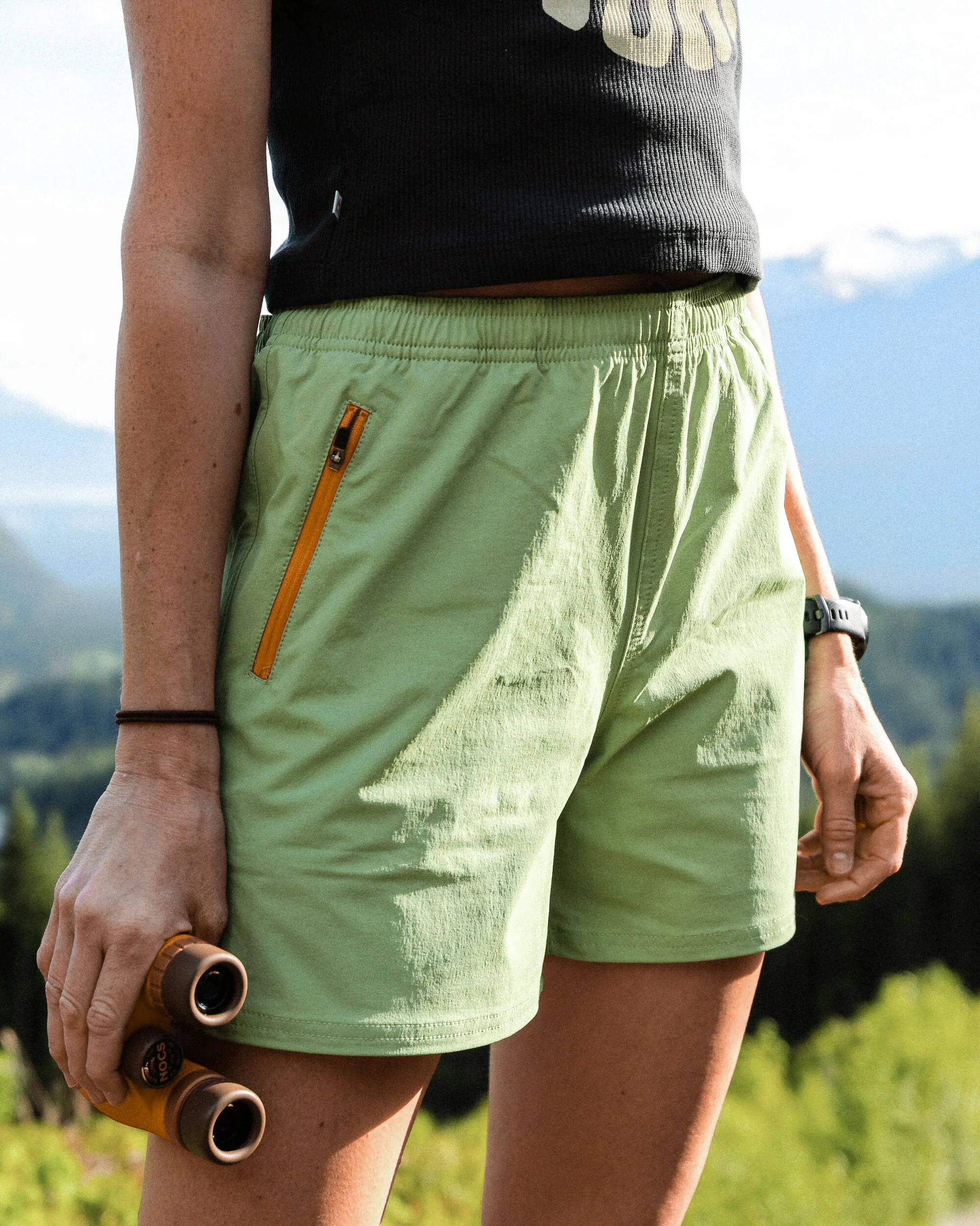 Flaris NetPlus® Beach Short - Stem Green