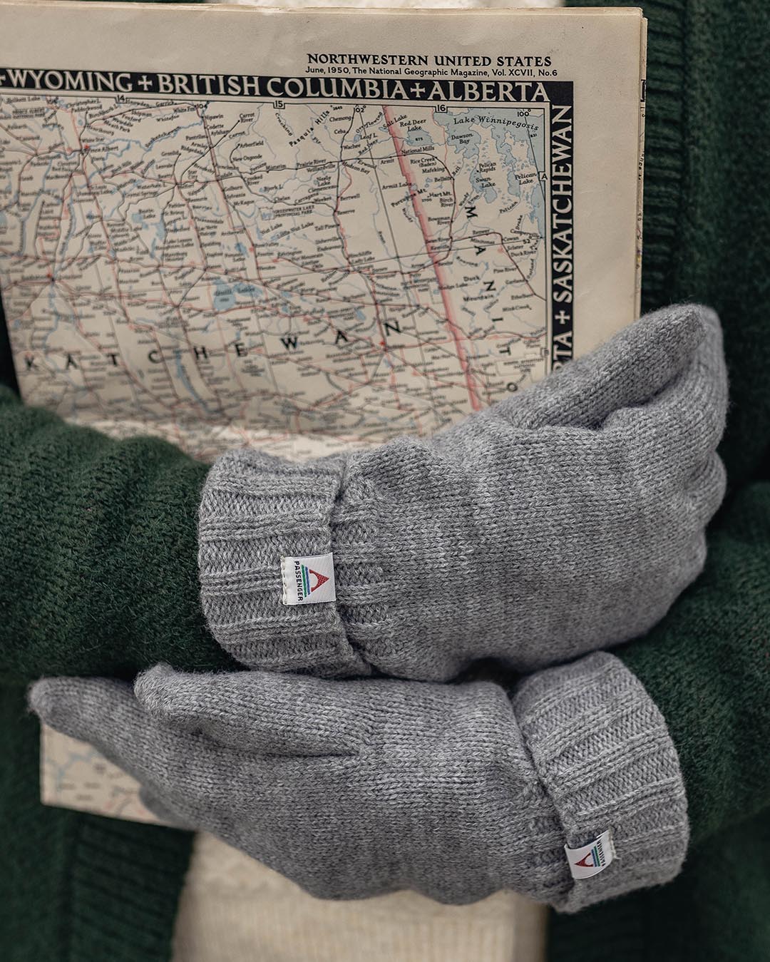 Gale Acrylic Knitted Gloves - Flecked Grey Marl - Image 6