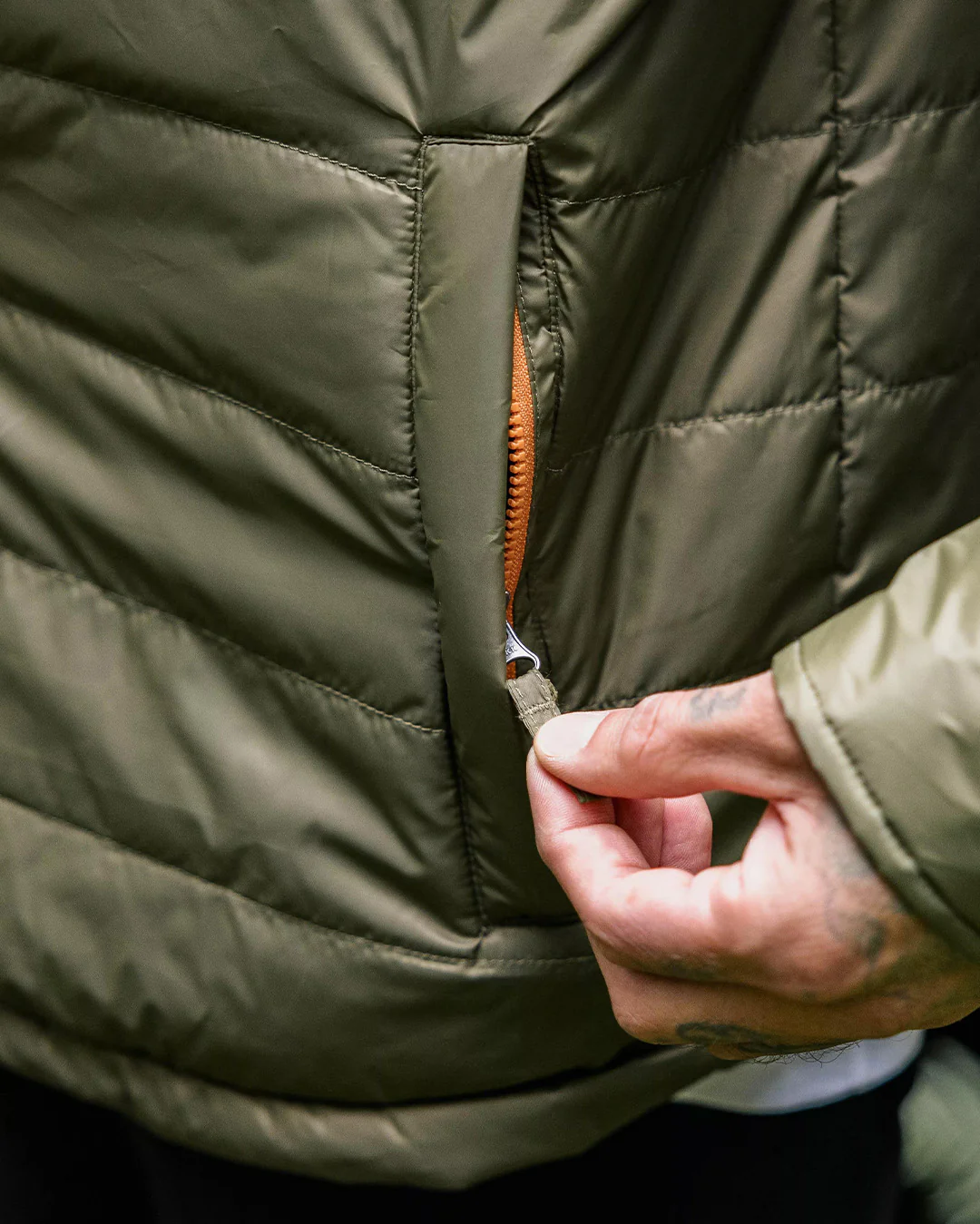 Grain Insulated Overshirt - Khaki - Image 7