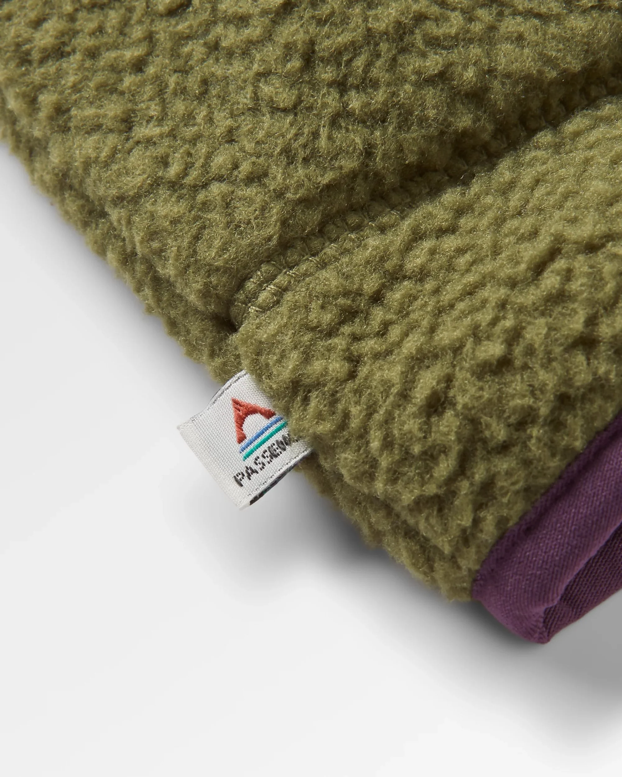 Home Sherpa Fleece - Deep Plum/Khaki - Image 8