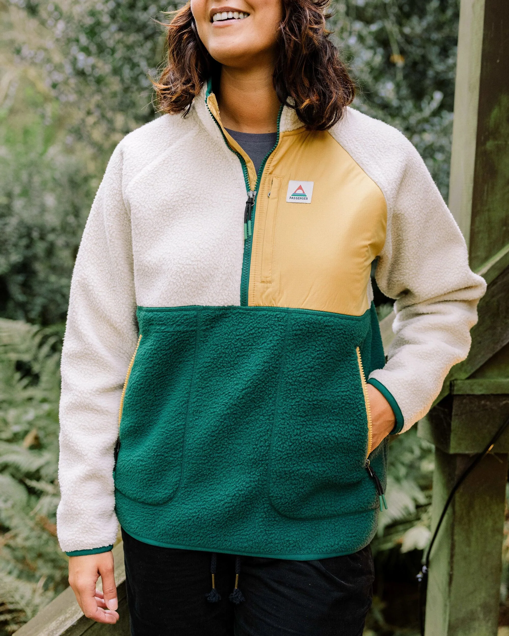 Home Sherpa Fleece - Rain Forest/ Oatmeal