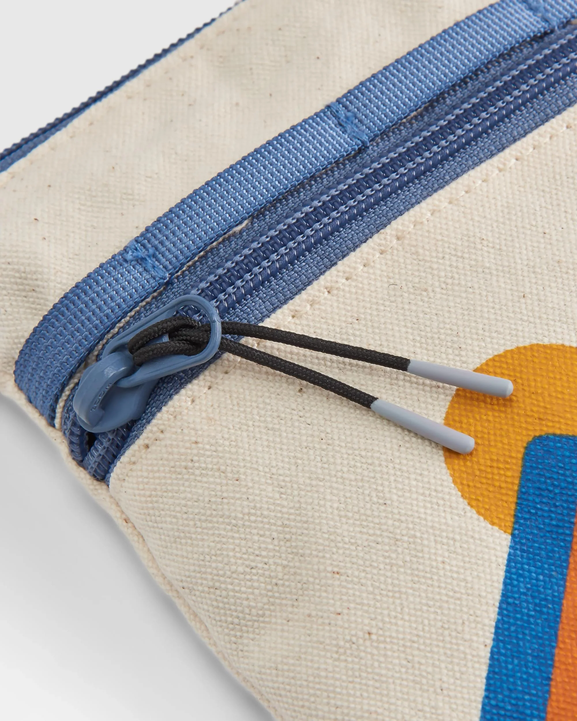 Journey Organic Crossbody Bag - Pebble Grey - Image 8