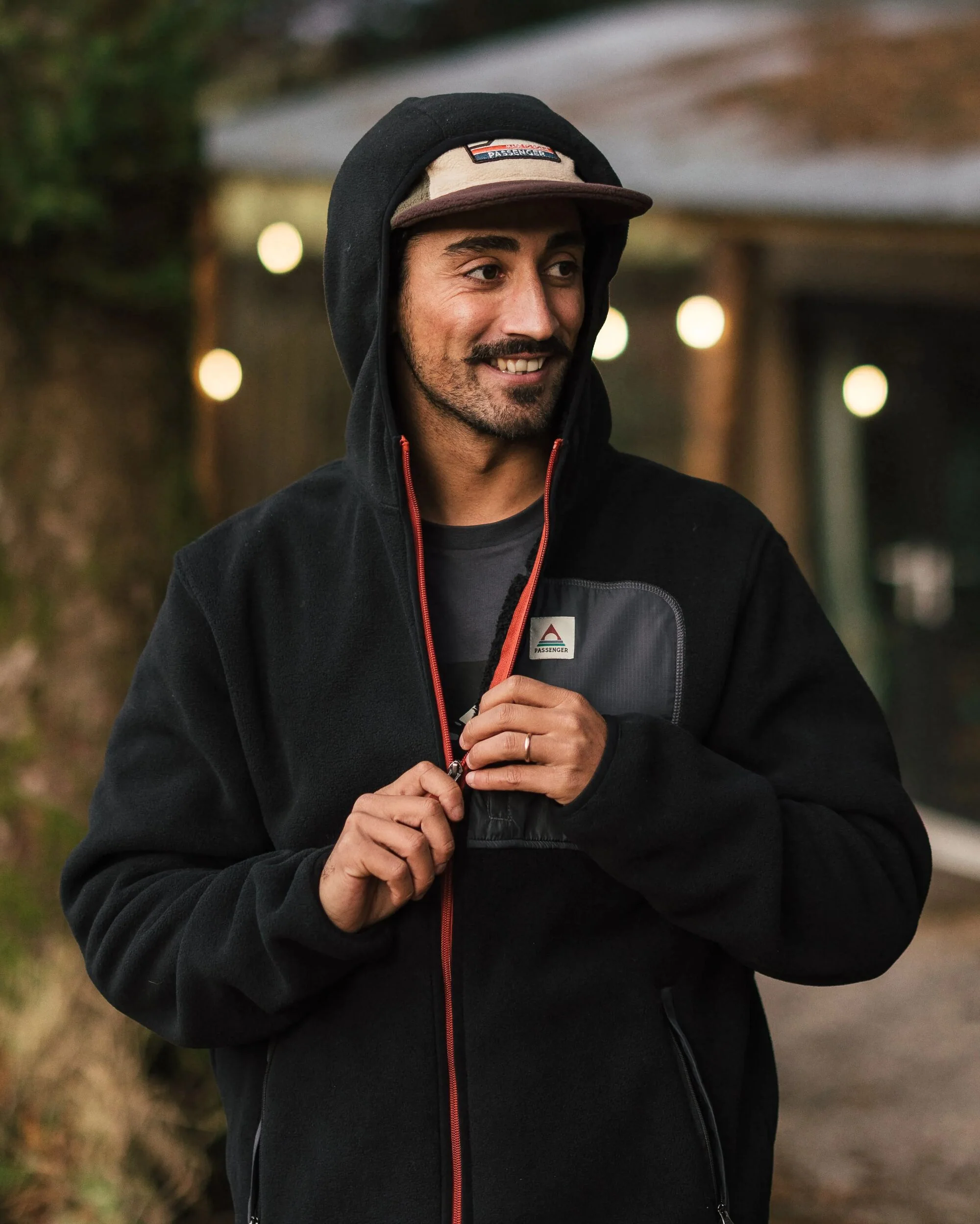 Loch Hooded Polar Fleece - Black - Image 3