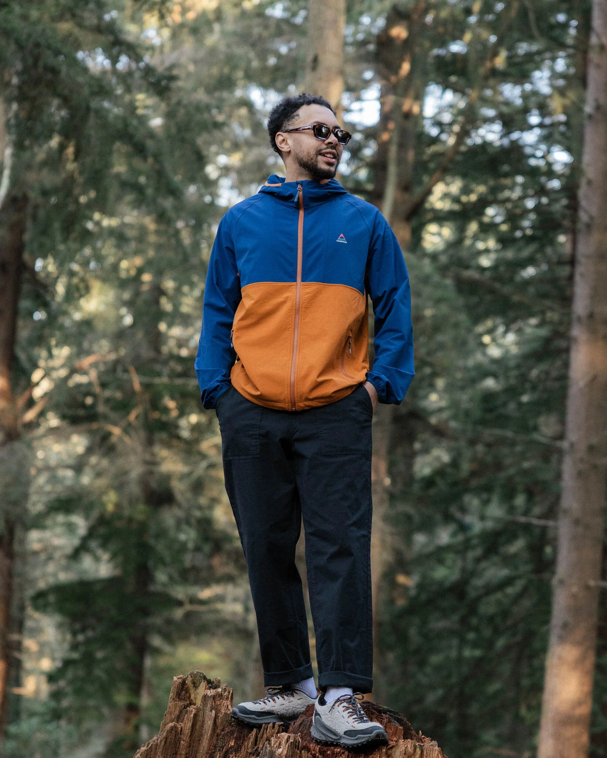 Trailscape Men's Lightweight Softshell Jacket - Blue Navy/Retro Orange