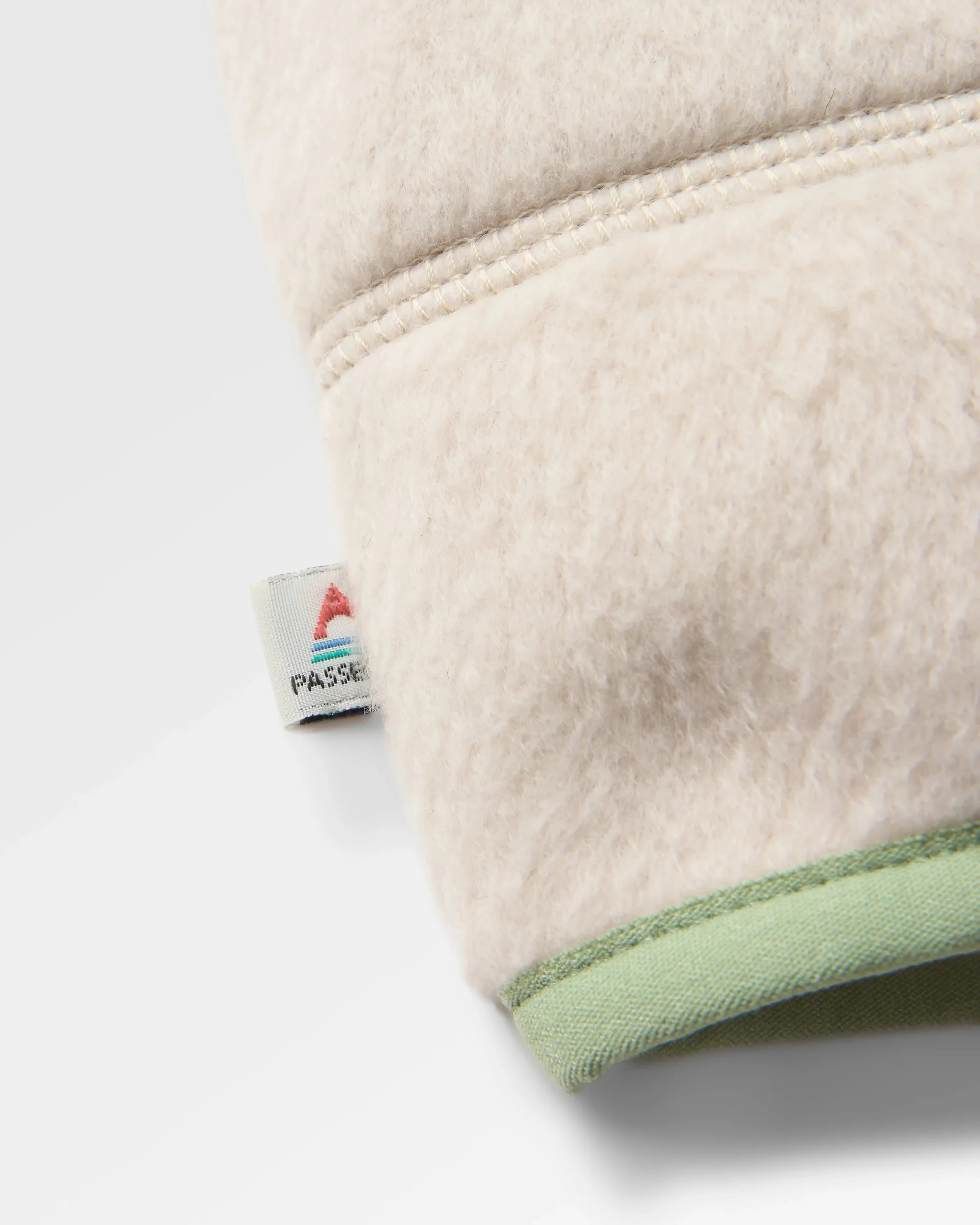 North Coast Vista Full Zip Sherpa Fleece - Oatmeal - Image 11