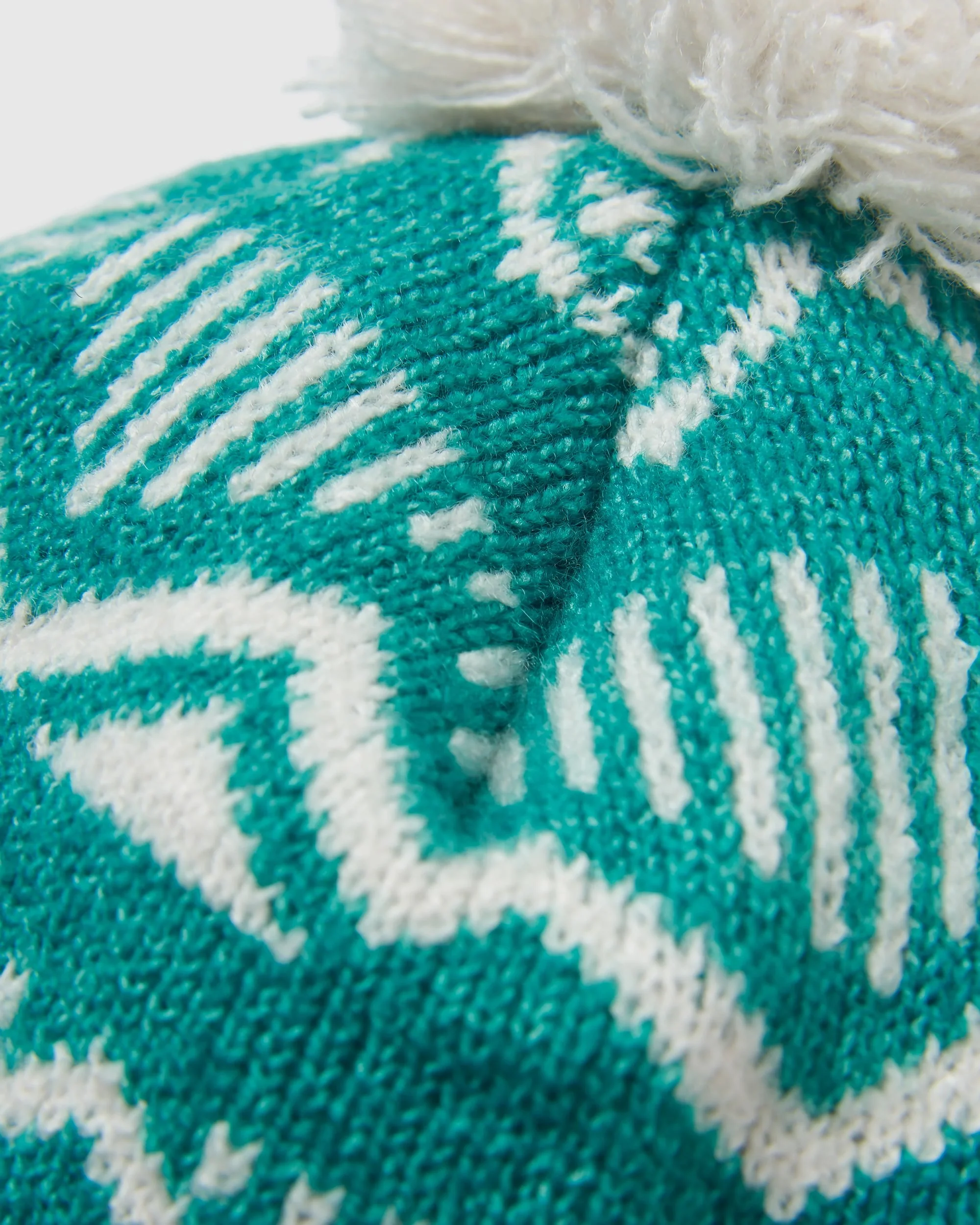 Nurture Bobble Beanie - Greenlake - Image 4