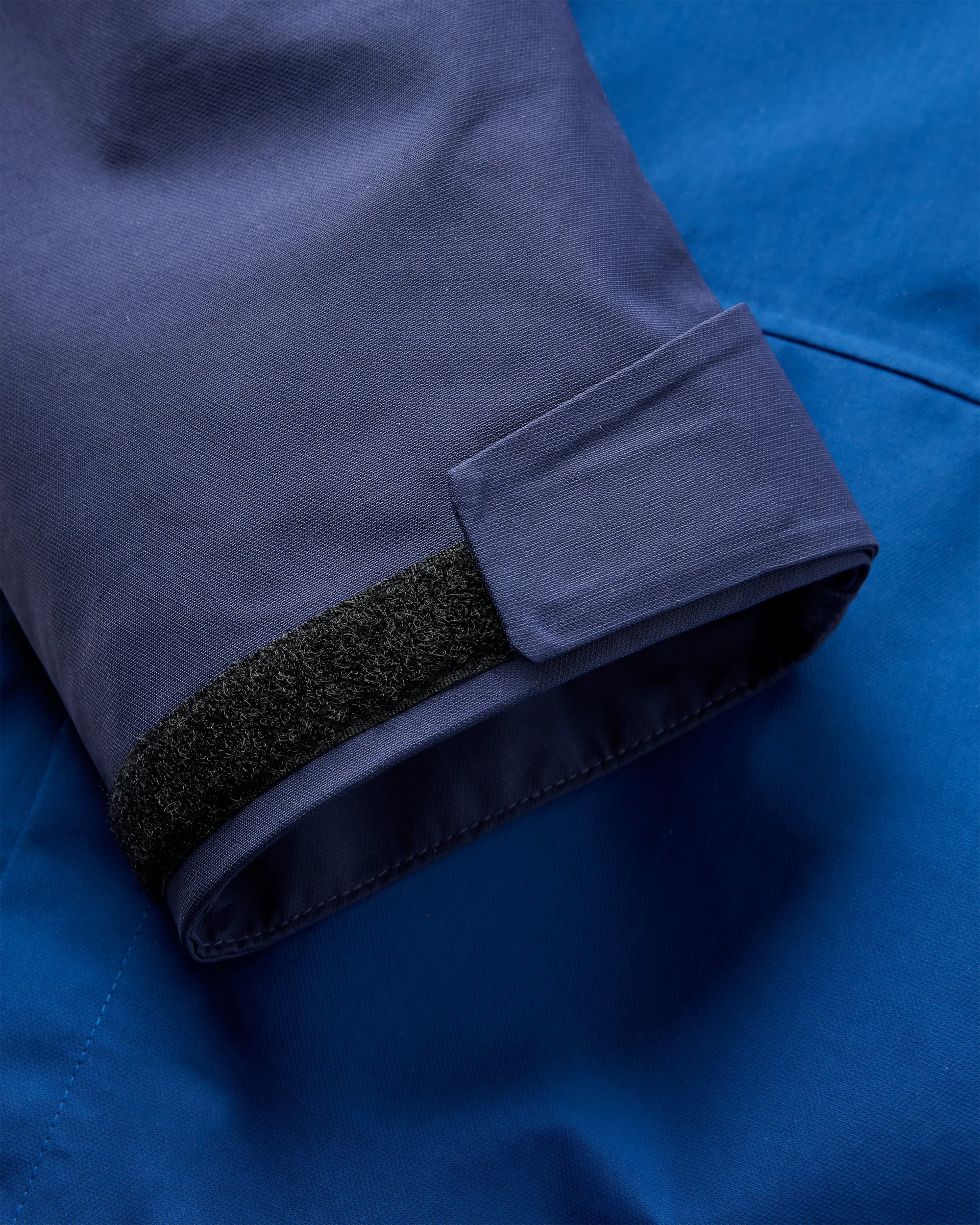 Overland Waterproof Jacket - Rich Navy/Navy Blue - Image 6