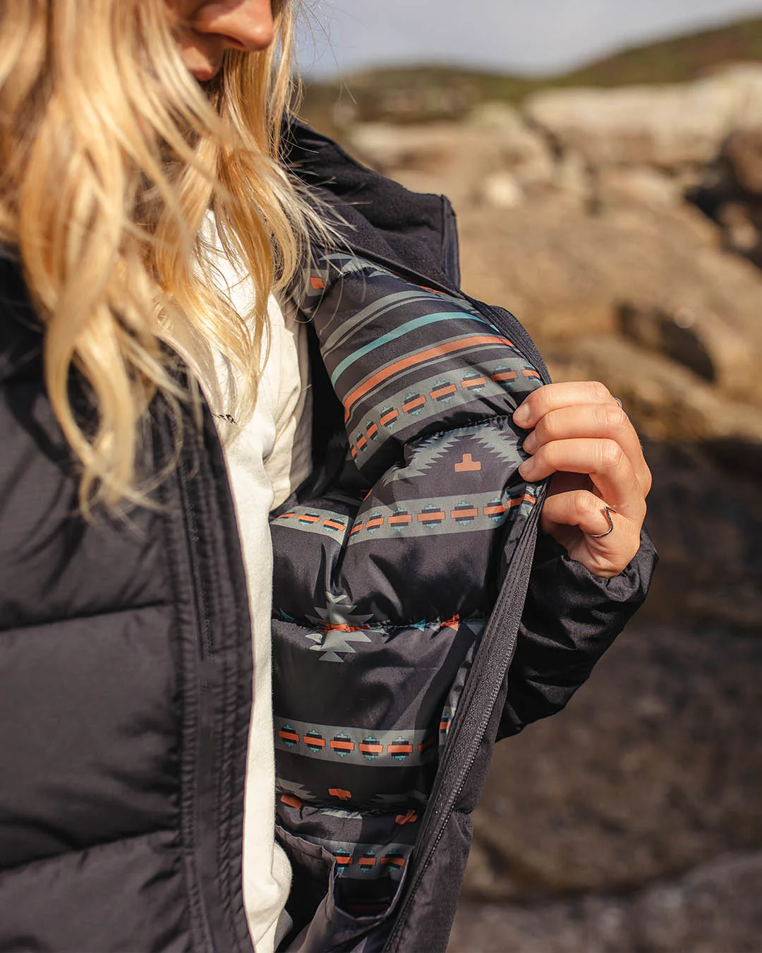 Parks Insulated Jacket - True Black - Image 5