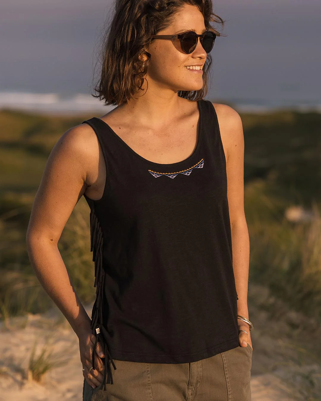 Poppy Tassel Vest - Black