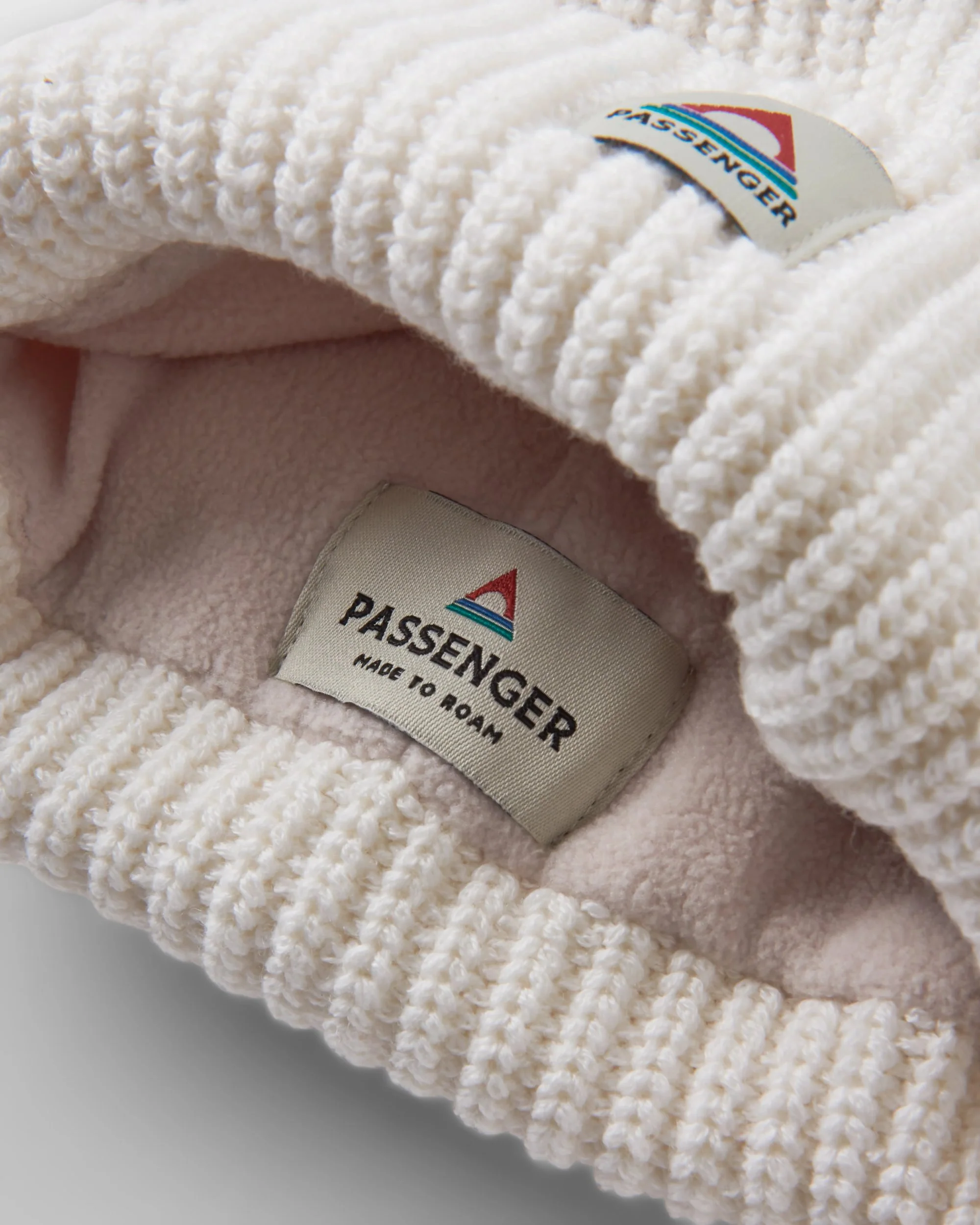 Beechwood Fleece Lined Beanie - Vintage White - Image 5