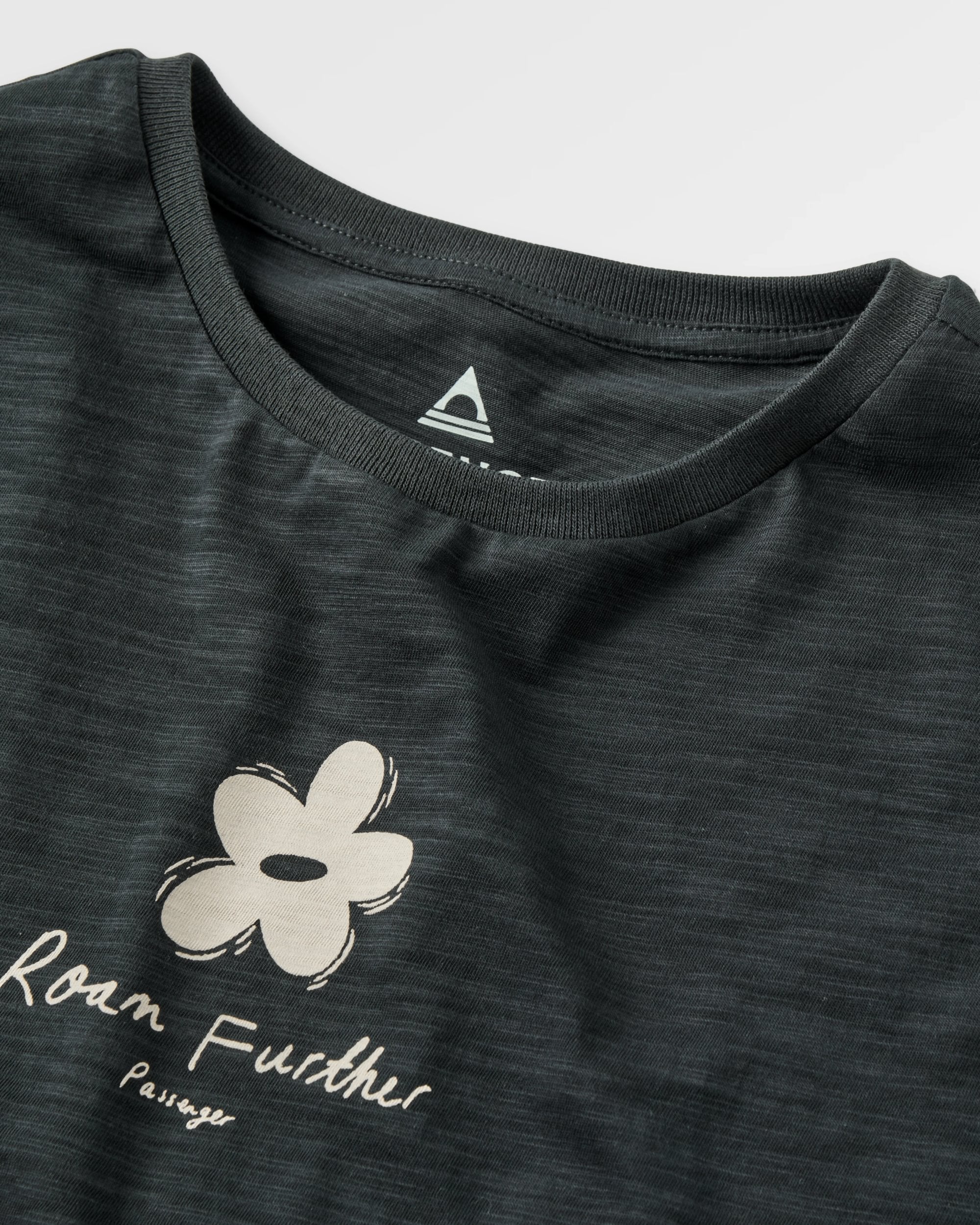 Roam Further T-Shirt - Black - Image 5