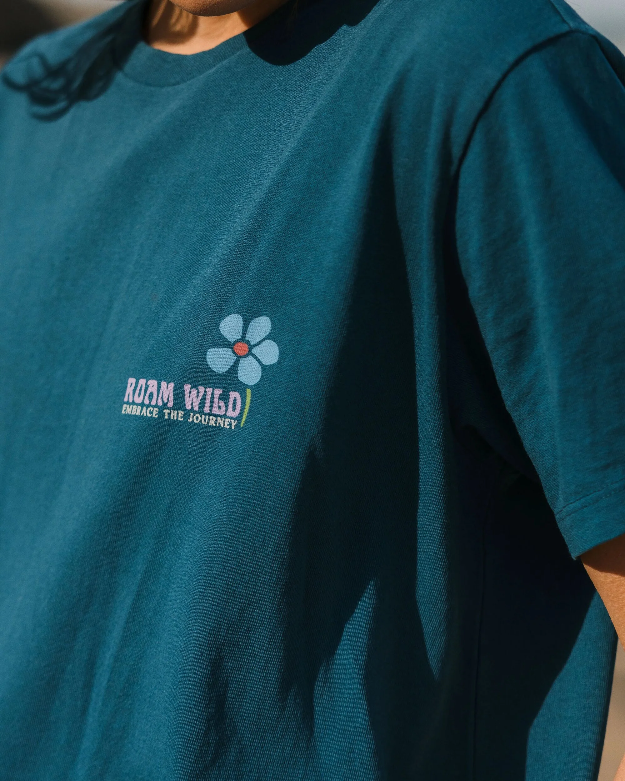 Roam Wild T-Shirt - Tidal Blue - Image 5