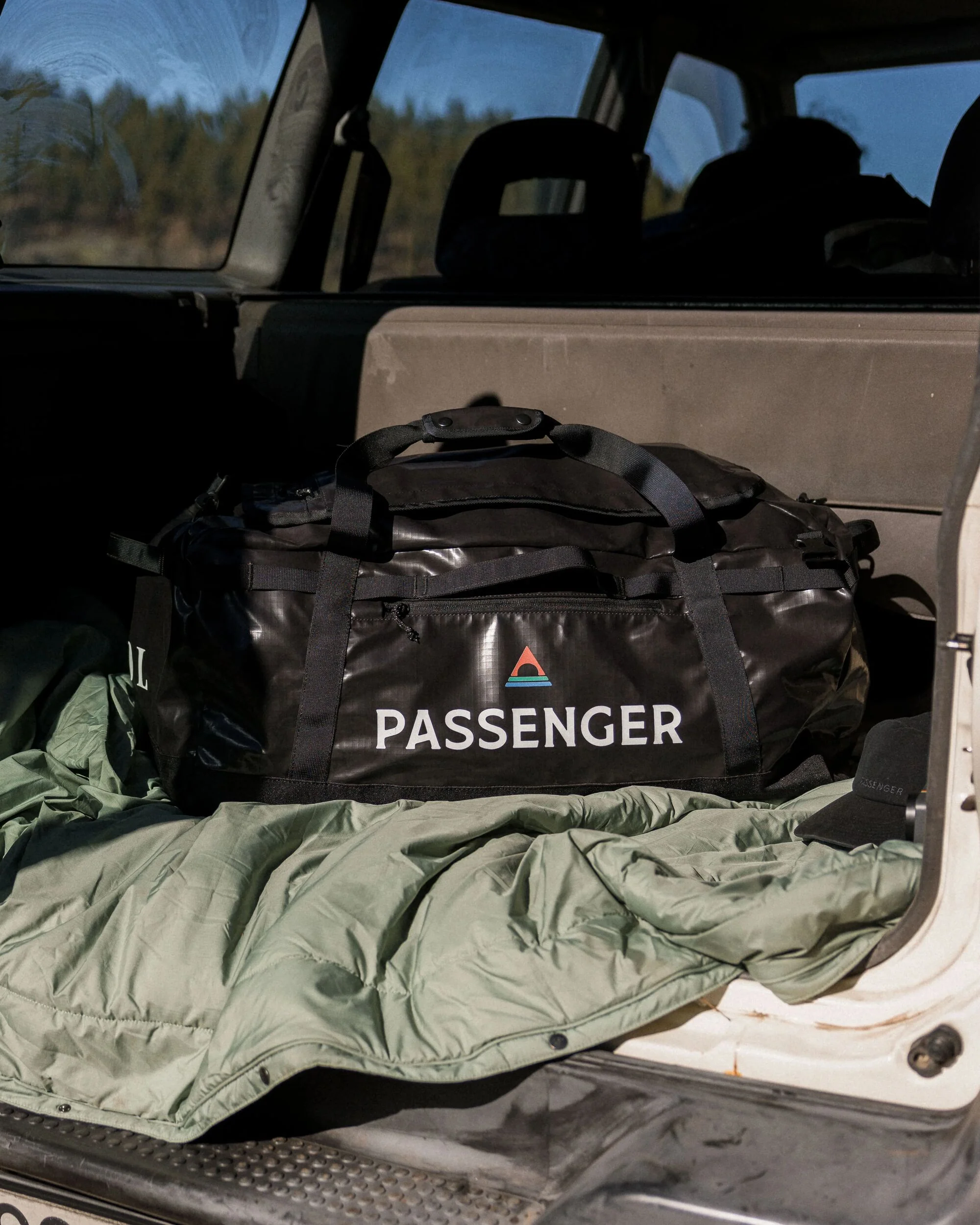 Roamer 80L Duffel Bag - Phantom Black