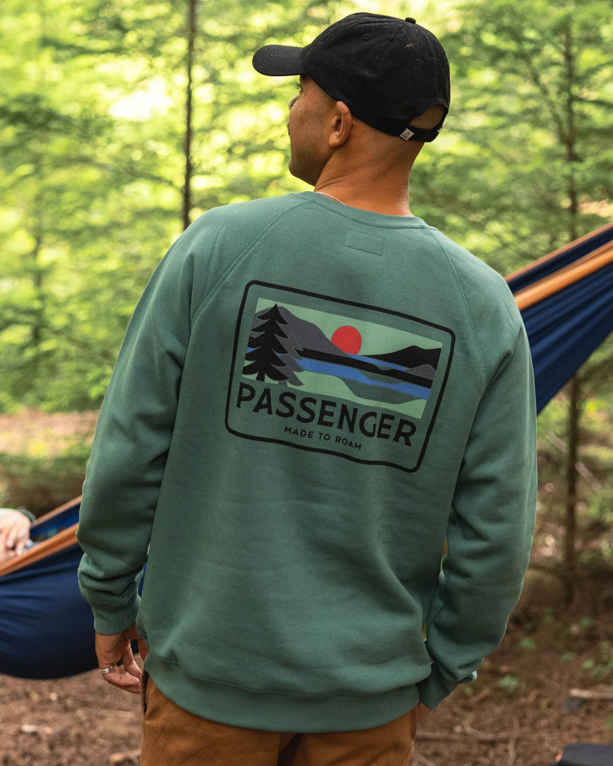 Roamer Men's Sweatshirt - Deep Ocean