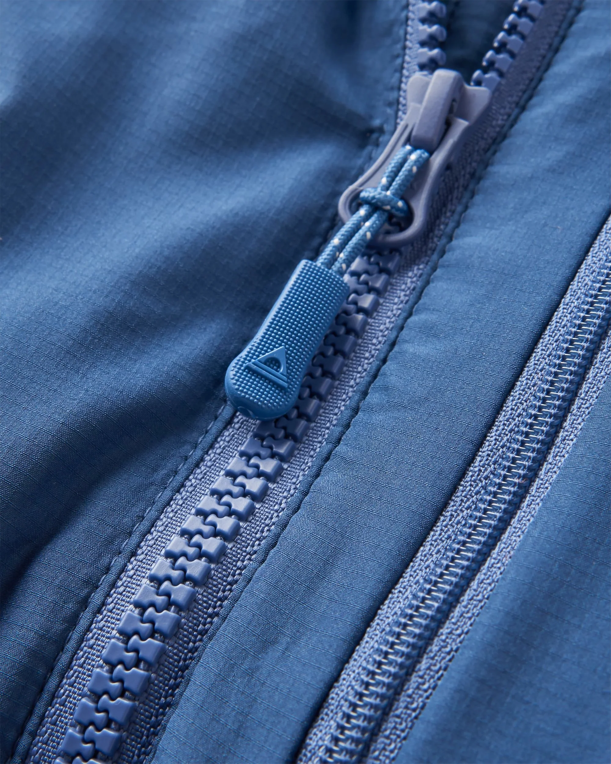 Shasta Lightweight Thermore® Insulated Gilet - Rich Navy/Dark Denim/Arctic - Image 6