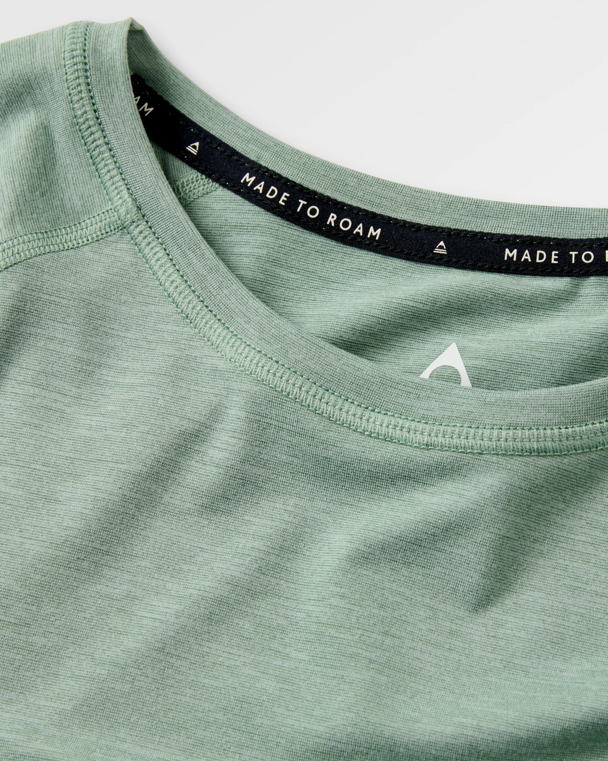 Sunvale Lightweight Surf T-Shirt - Pistachio Marl - Image 5