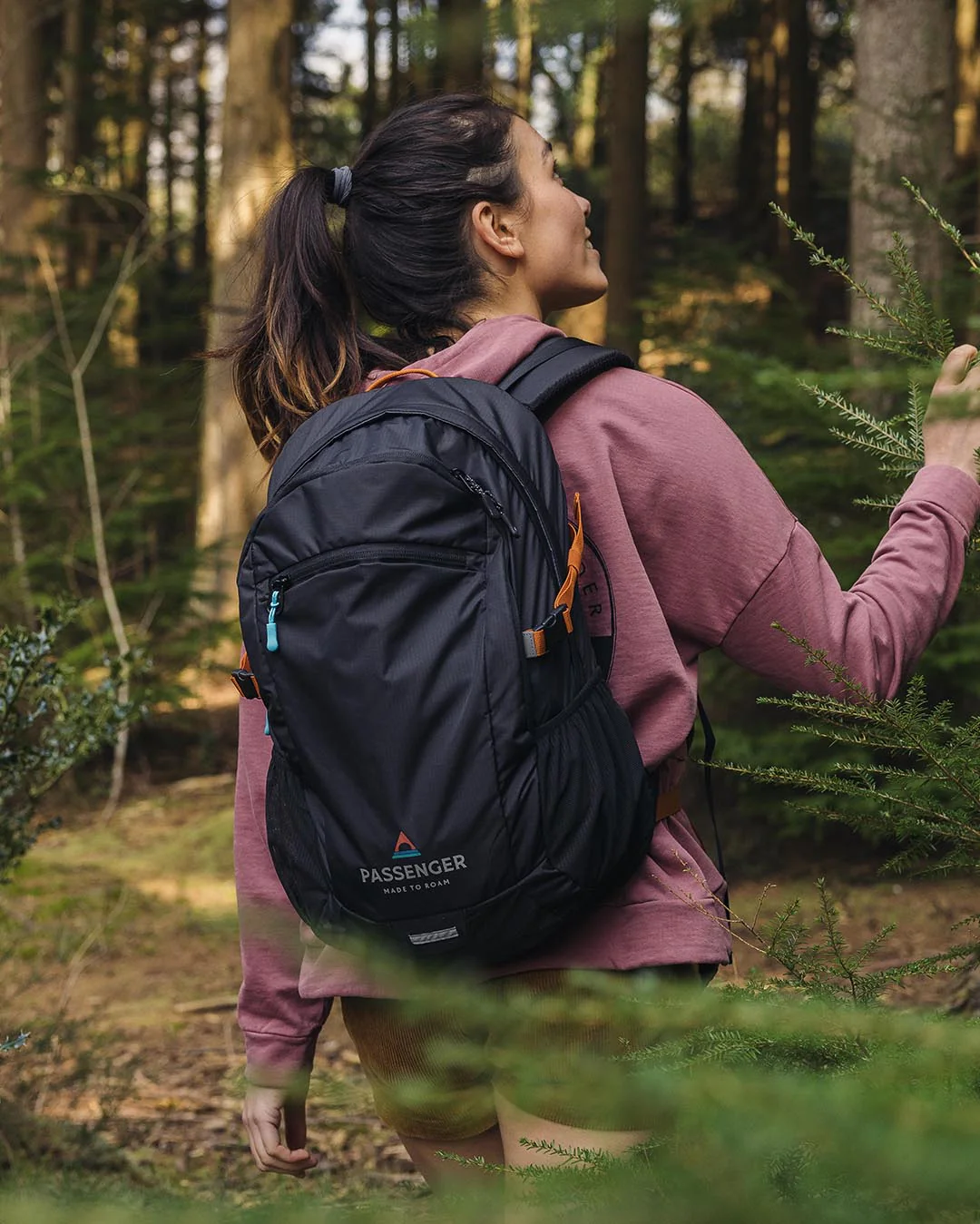 Track 30L Backpack - Black - Image 7