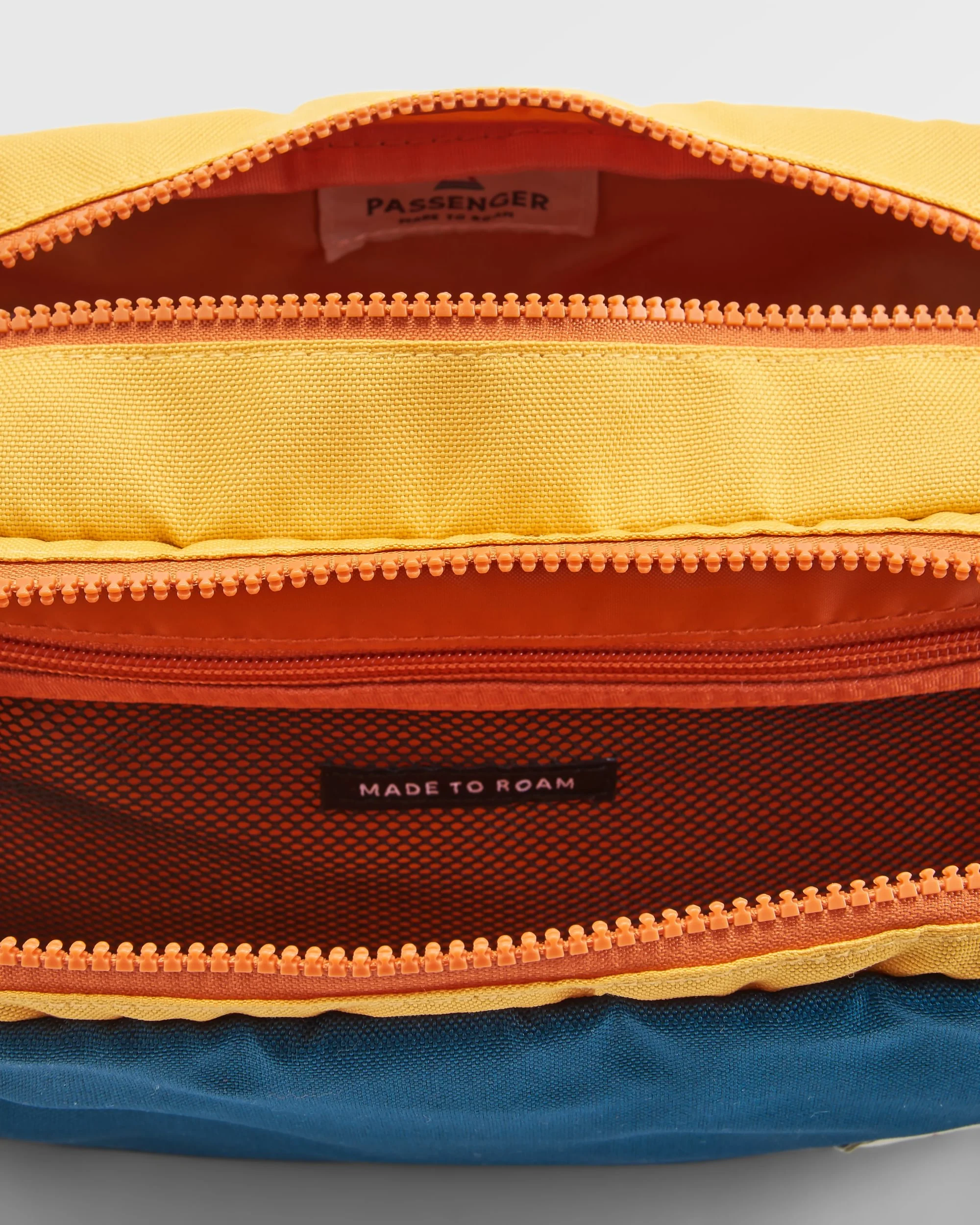 Travel Wash Kit - Tidal Blue Orange Multi - Image 9