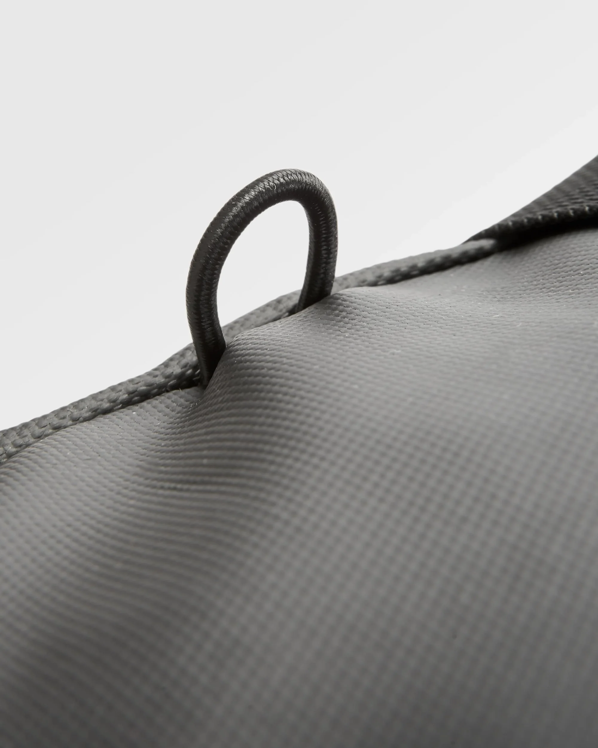 Vandrobe Duffel - Black - Image 14