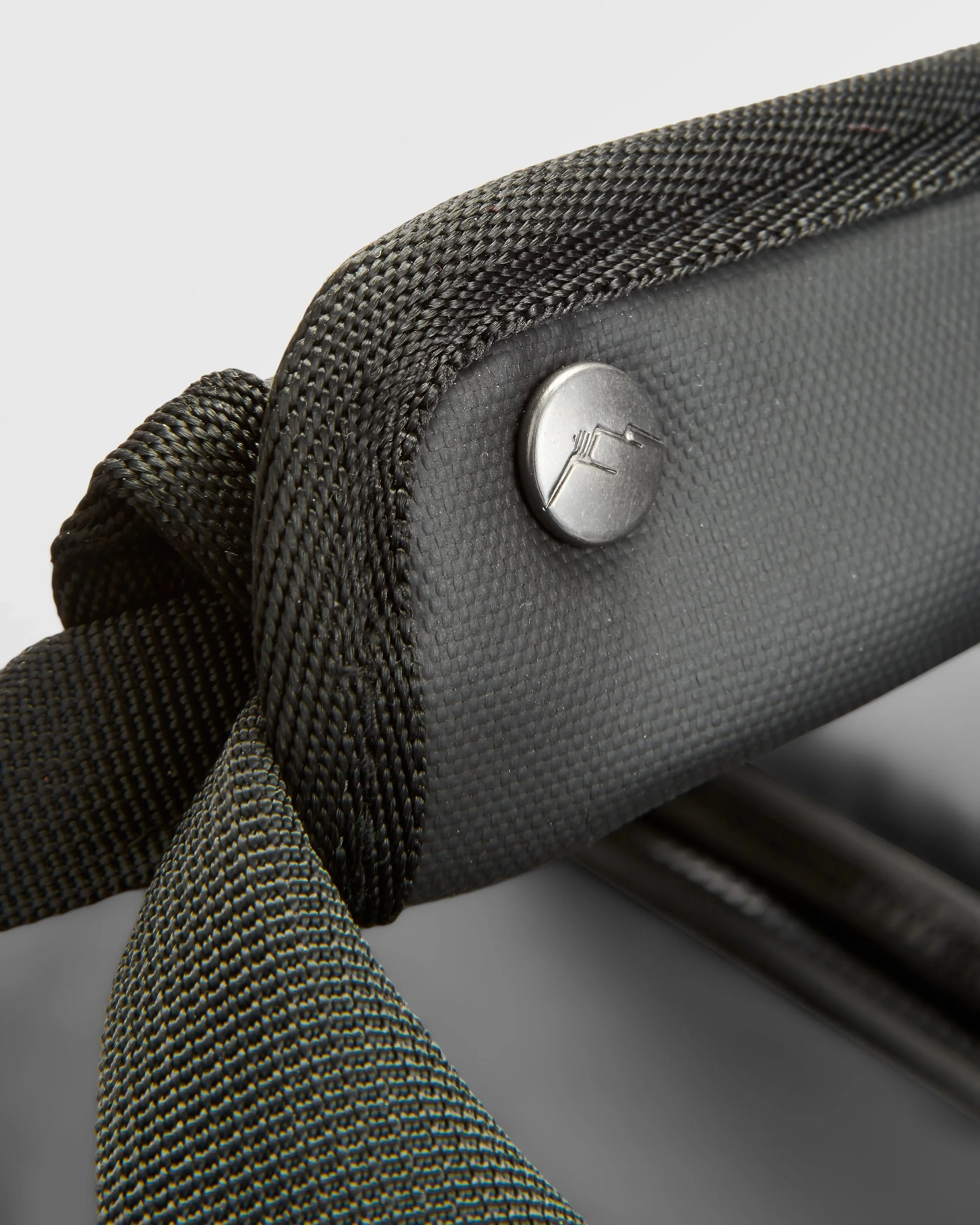 Vandrobe Duffel - Black - Image 15